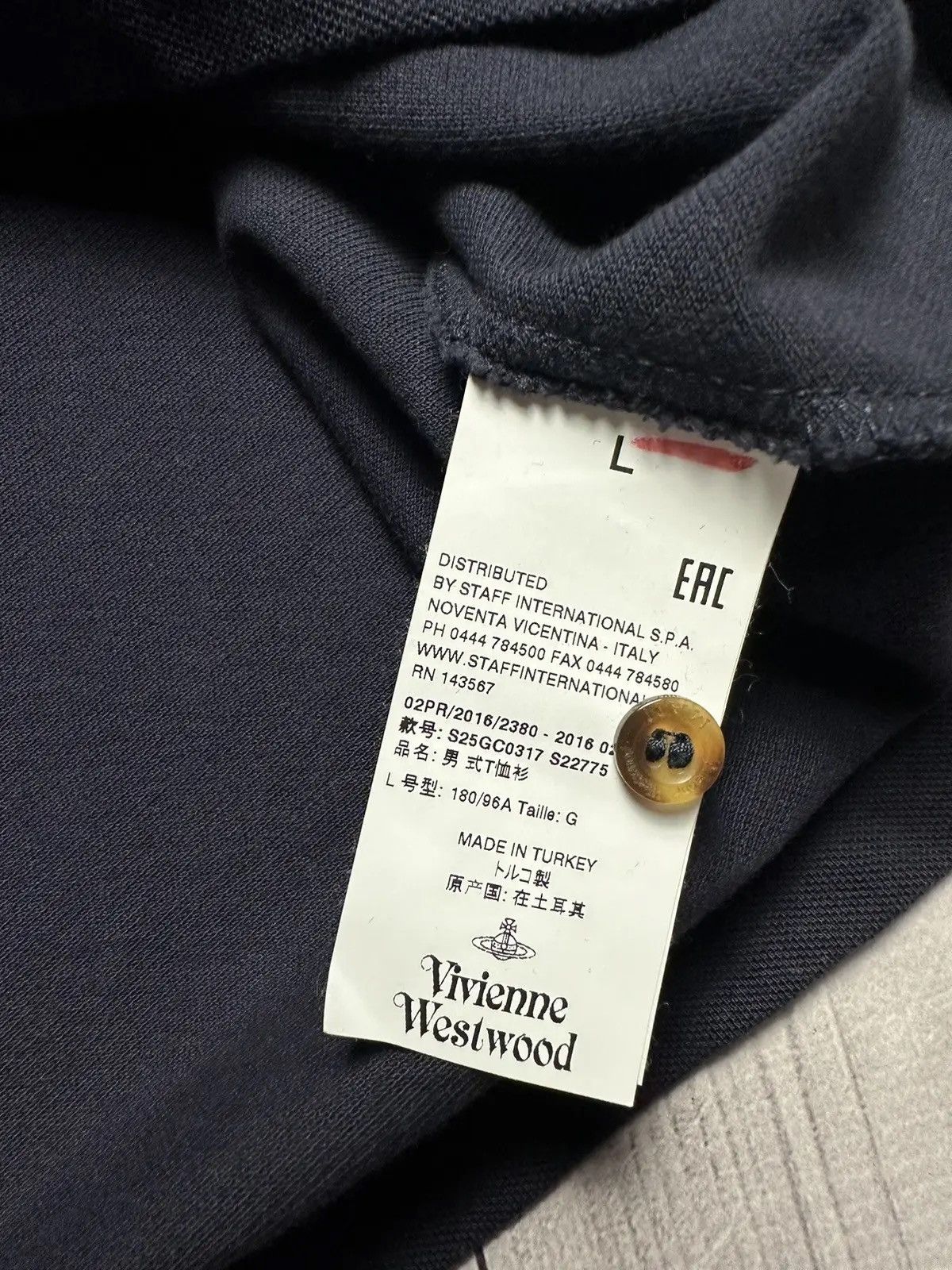 Vivienne Westwood Vintage Vivienne Westwood polo shirt size L logo Size US L / EU 52-54 / 3 - 5 Thumbnail