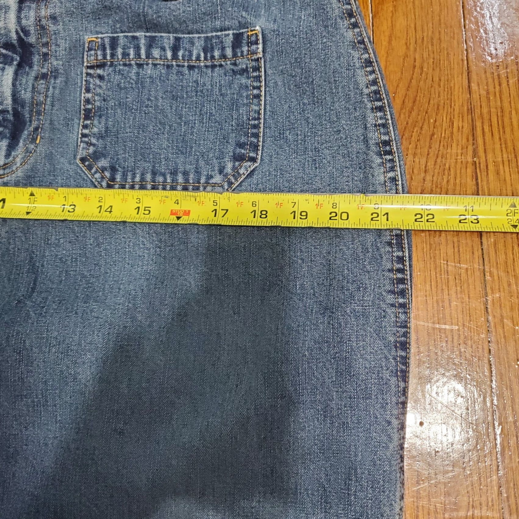 Old Navy VINTAGE Old Navy Skirt Denim Cargo Blue 14 High Rise A-Line Short Women 90s 00s Bohemian Pockets Size 36" / US 14 / IT 50 - 7 Thumbnail