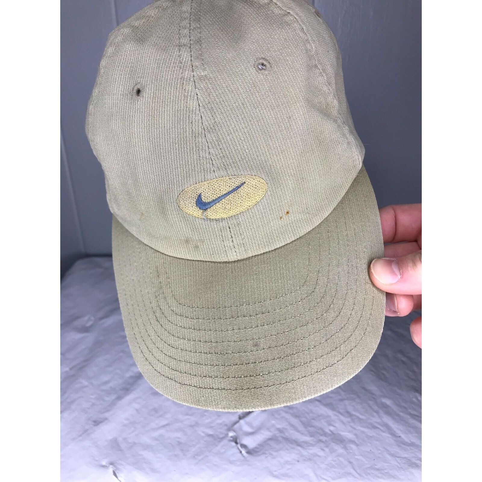 Nike × Vintage Vintage Nike Hat Cap Fitted Mens 7 1/8 Beige Swoosh Spellout Size ONE SIZE - 5 Thumbnail