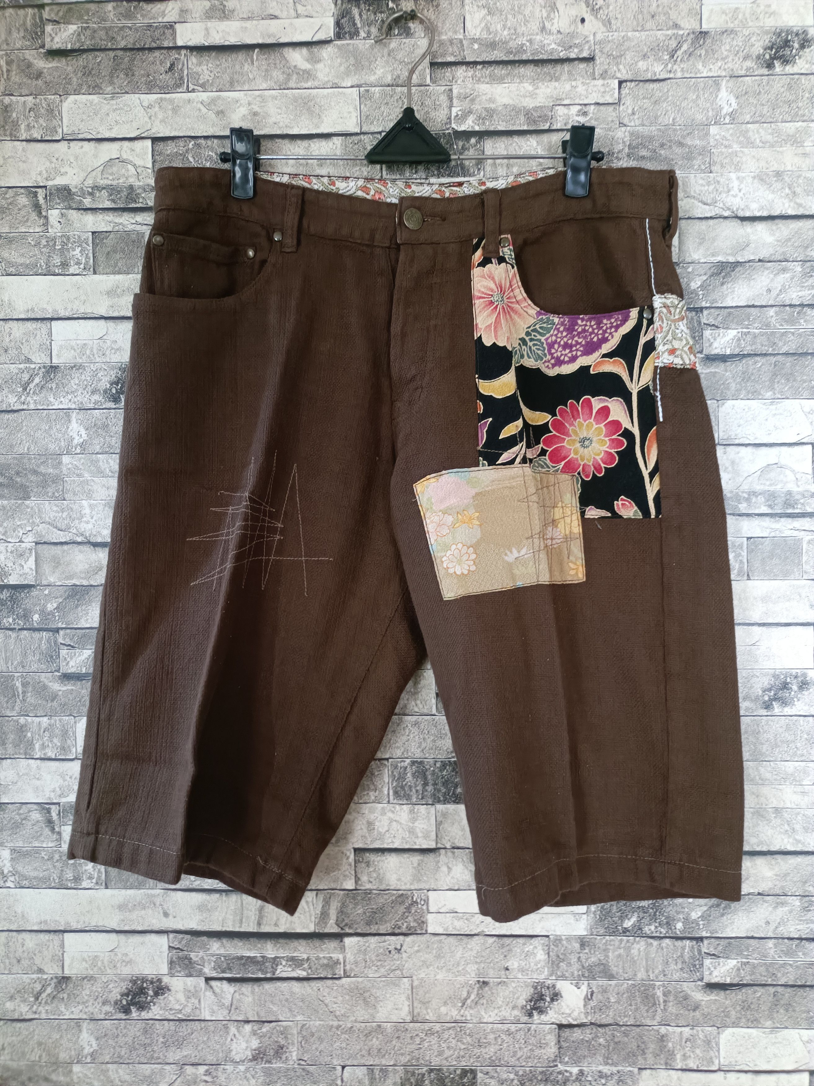 Japanese Brand Vintage gemstone japan art patches jorts pants Size US 34 / EU 50 - 1 Thumbnail