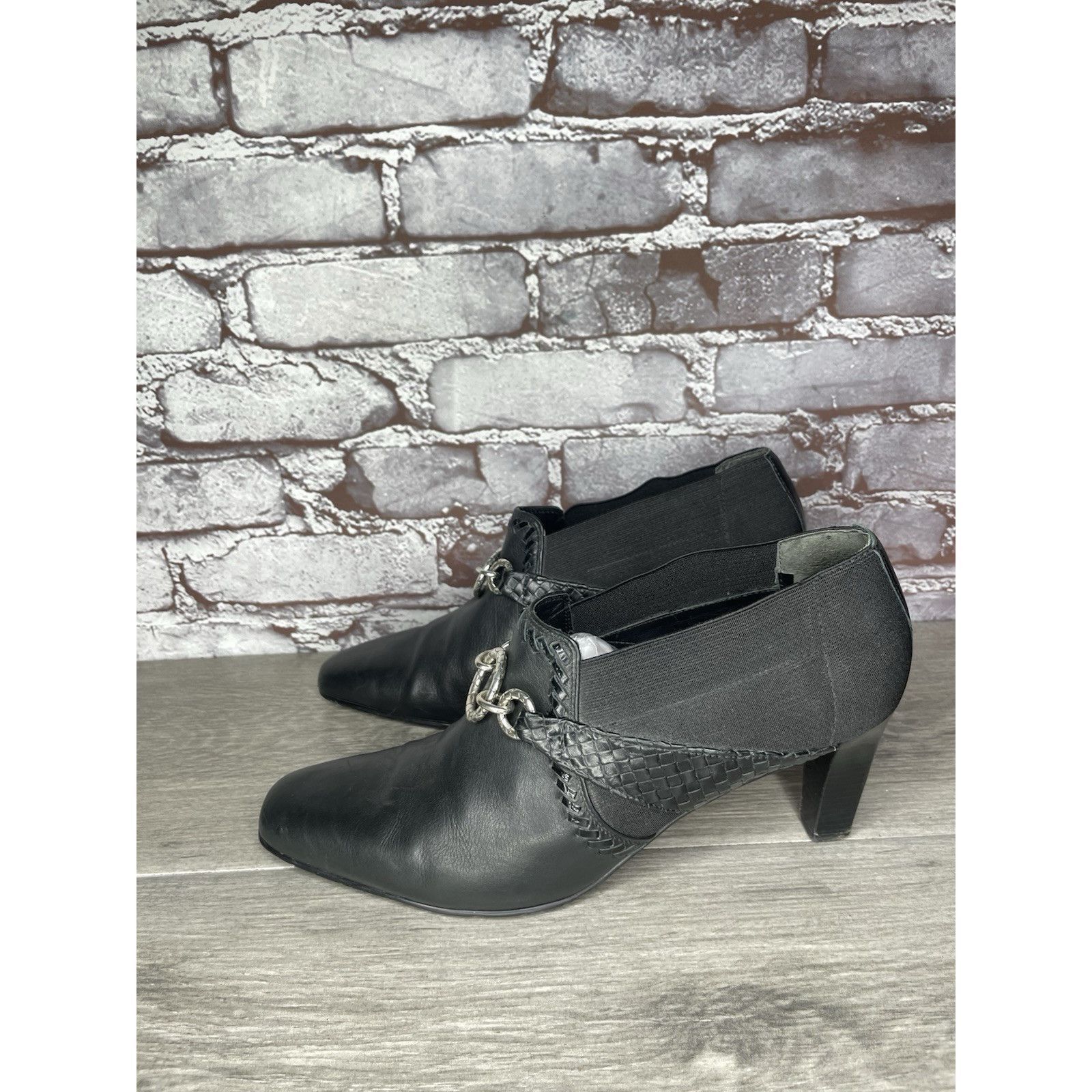 Brighton Brighton Rizzo Black Leather Silver Elastic Heel Ankle Booti Size US 10 / IT 40 - 17 Thumbnail