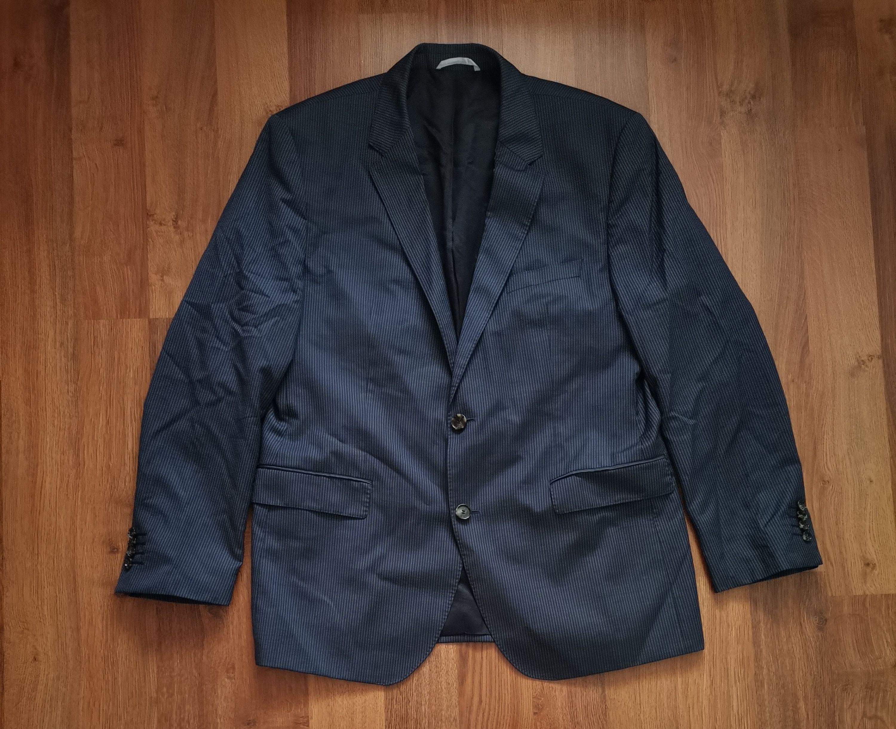Hugo Boss Hugo Boss Striped Suit Size 44R - 2 Thumbnail