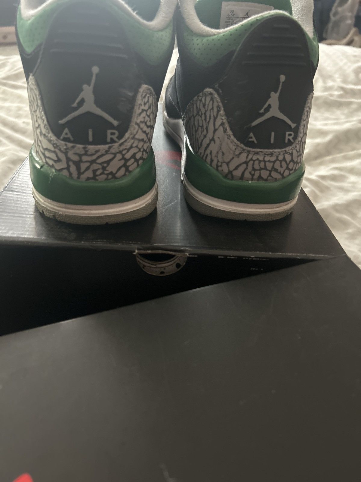 Jordan Brand Jordan 3 Pine Green (size 6.5) Size US 6.5 / EU 39-40 - 8 Thumbnail