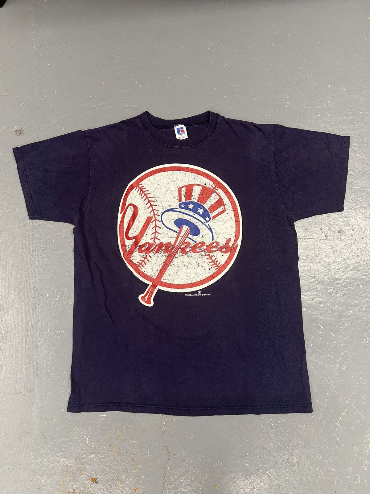 Vintage New York Yankees Russell Baseball TShirt, Size Large