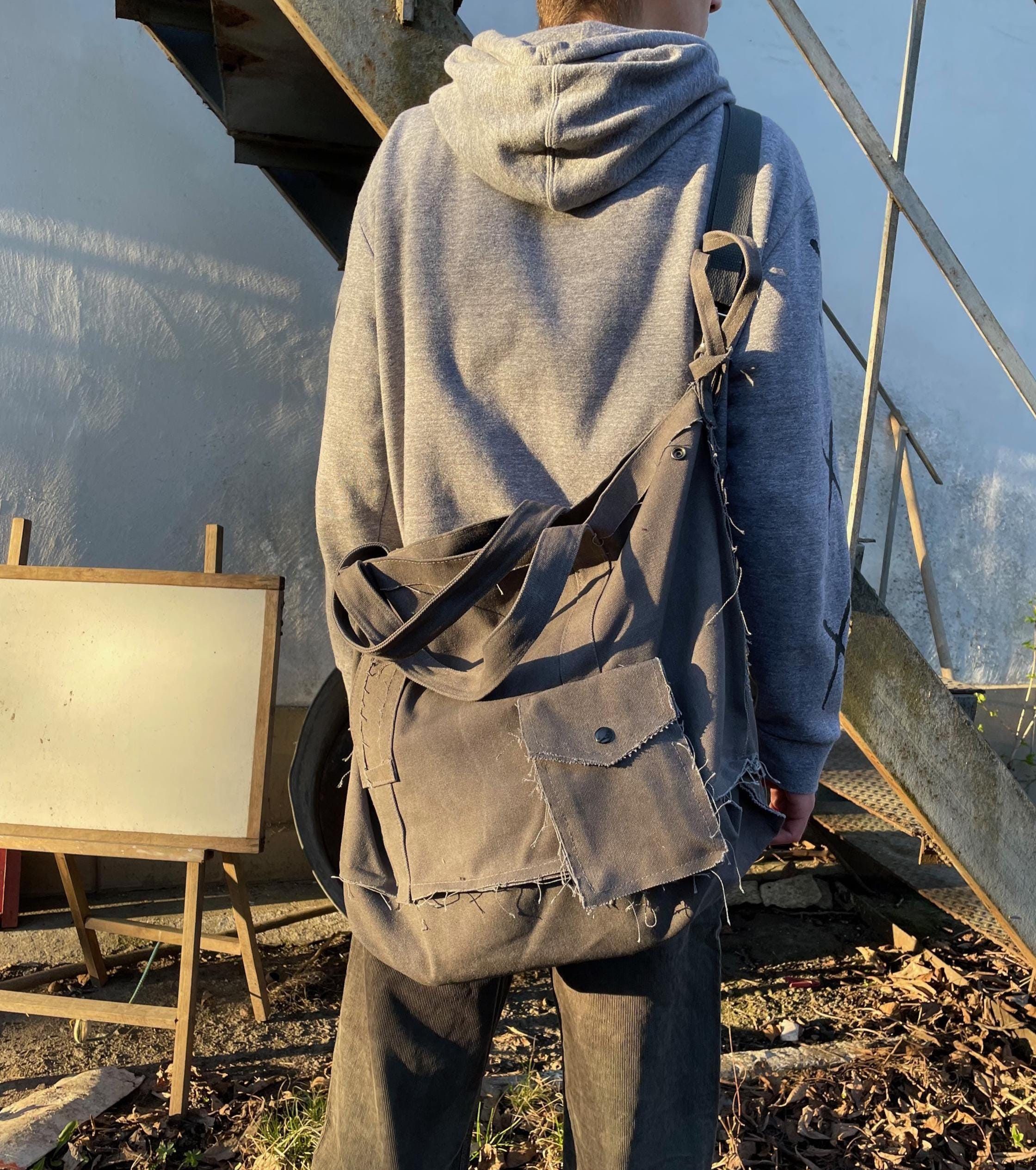 Other Large Crossbody bag y2k faded distressed opium alt grunge Size ONE SIZE - 3 Thumbnail