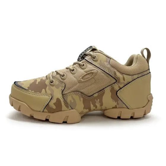 Halftrack oakley hotsell