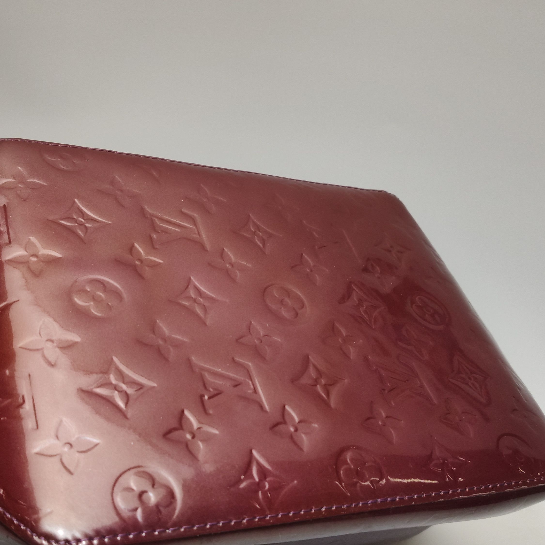Louis Vuitton Louis Vuitton (LV) Bellevue patent leather vegetable tanned Size ONE SIZE - 9 Thumbnail