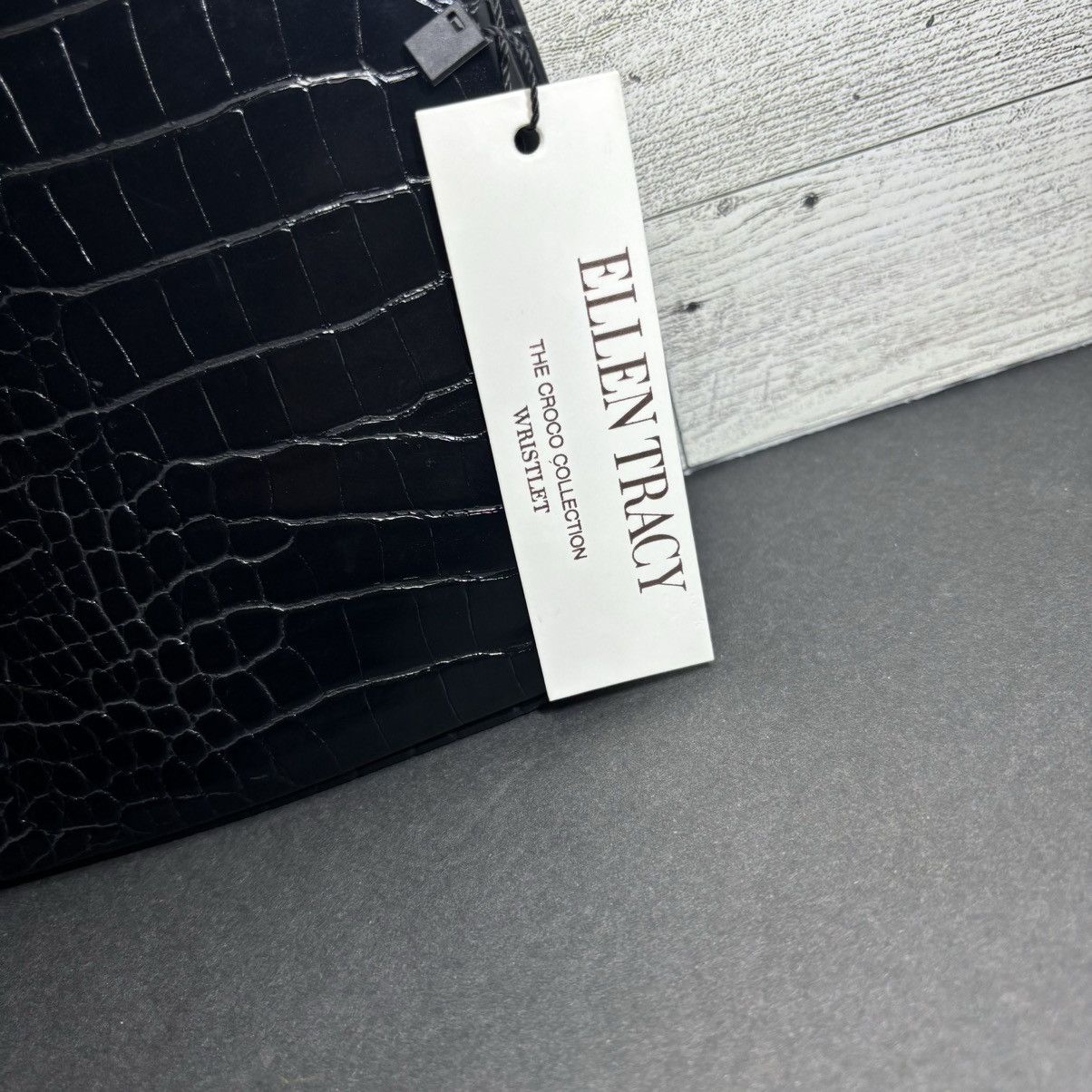Ellen Tracy Ellen Tracey The Croco collection Wristlet NWT Size ONE SIZE - 3 Thumbnail