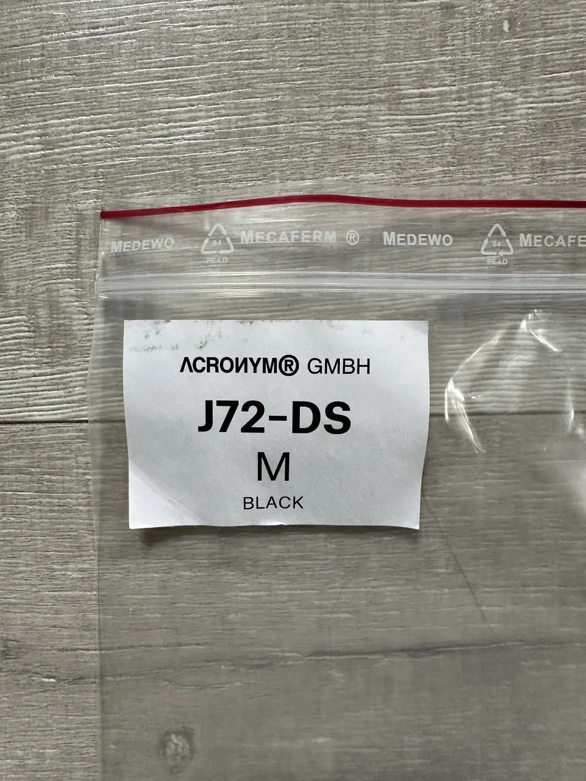 Acronym ACRONYM J72-DS SS18 size M Size US M / EU 48-50 / 2 - 2 Thumbnail