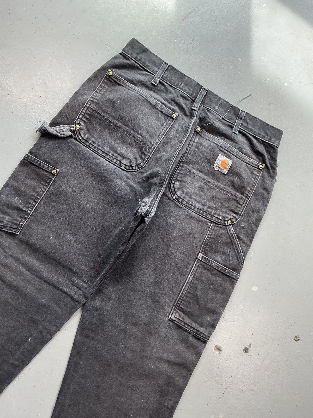 Carhartt × Vintage Vintage Carhartt b01BLK distressed painted double knee denim Size US 32 / EU 48 - 15 Thumbnail