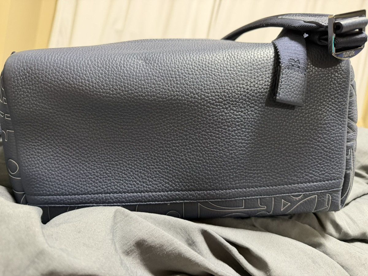 Dior Dior Rider 2.0 Backpack Navy Blue Gravity Stencil Leather Size ONE SIZE - 9 Thumbnail
