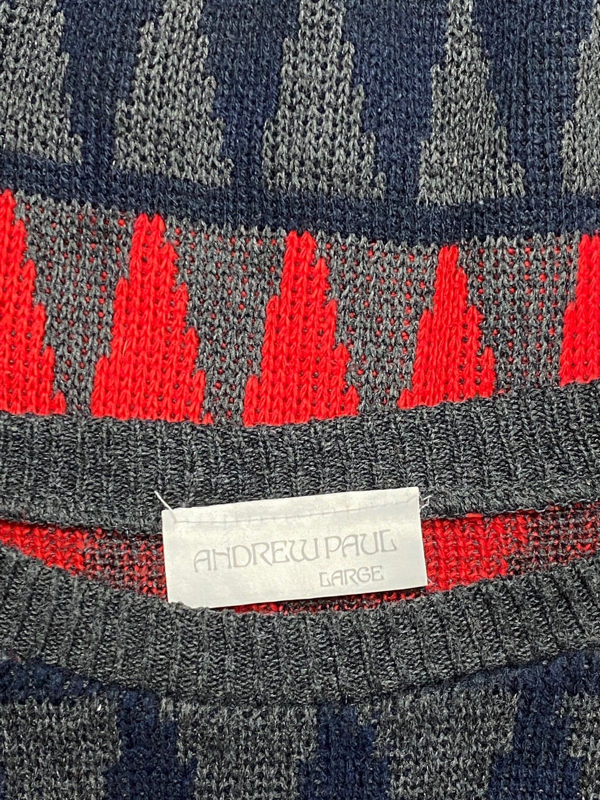 Vintage 90s Vintage ANDREW PAUL Black Red Triangle Pattern Sweater Size US XL / EU 56 / 4 - 3 Thumbnail