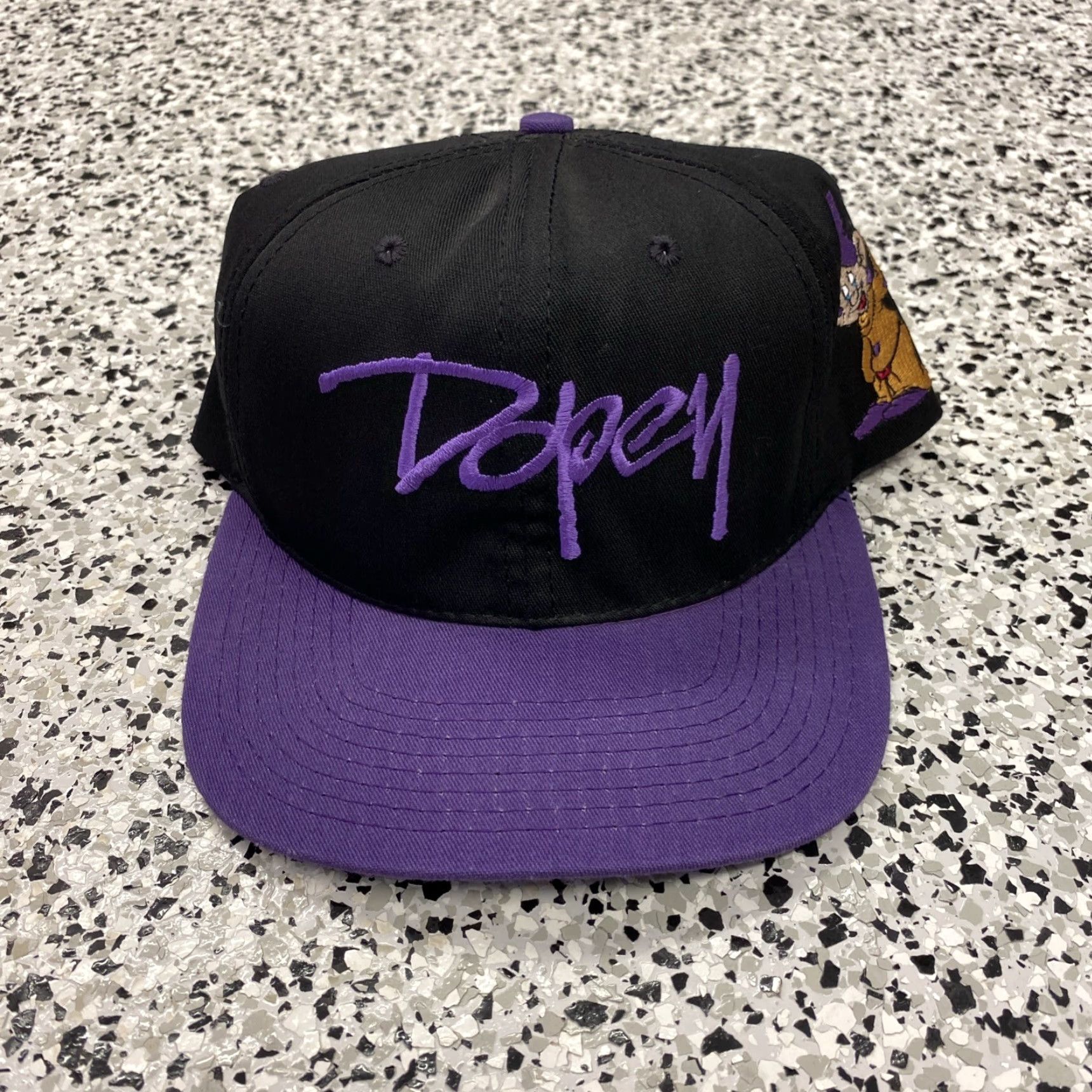 Disney VINTAGE Disney Hat Snow White Dopey Goofy 90s Snapback Purple Twill Cotton Adjustable Men One Size Boys Womens Size ONE SIZE - 2 Thumbnail