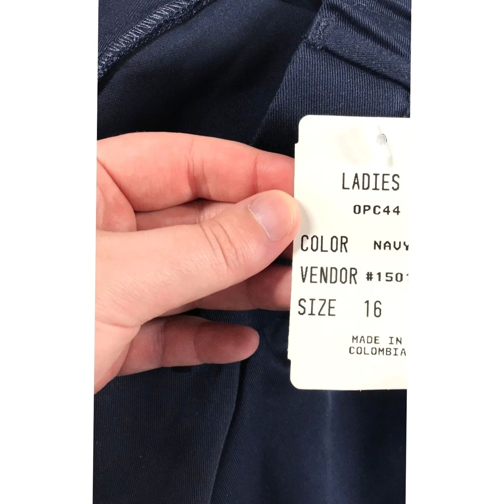 Vintage LL Bean Women Navy Blue Pleated Walking Shorts Size 16 Cotton Blend Size 24" / US 00 / IT 34 - 6 Thumbnail