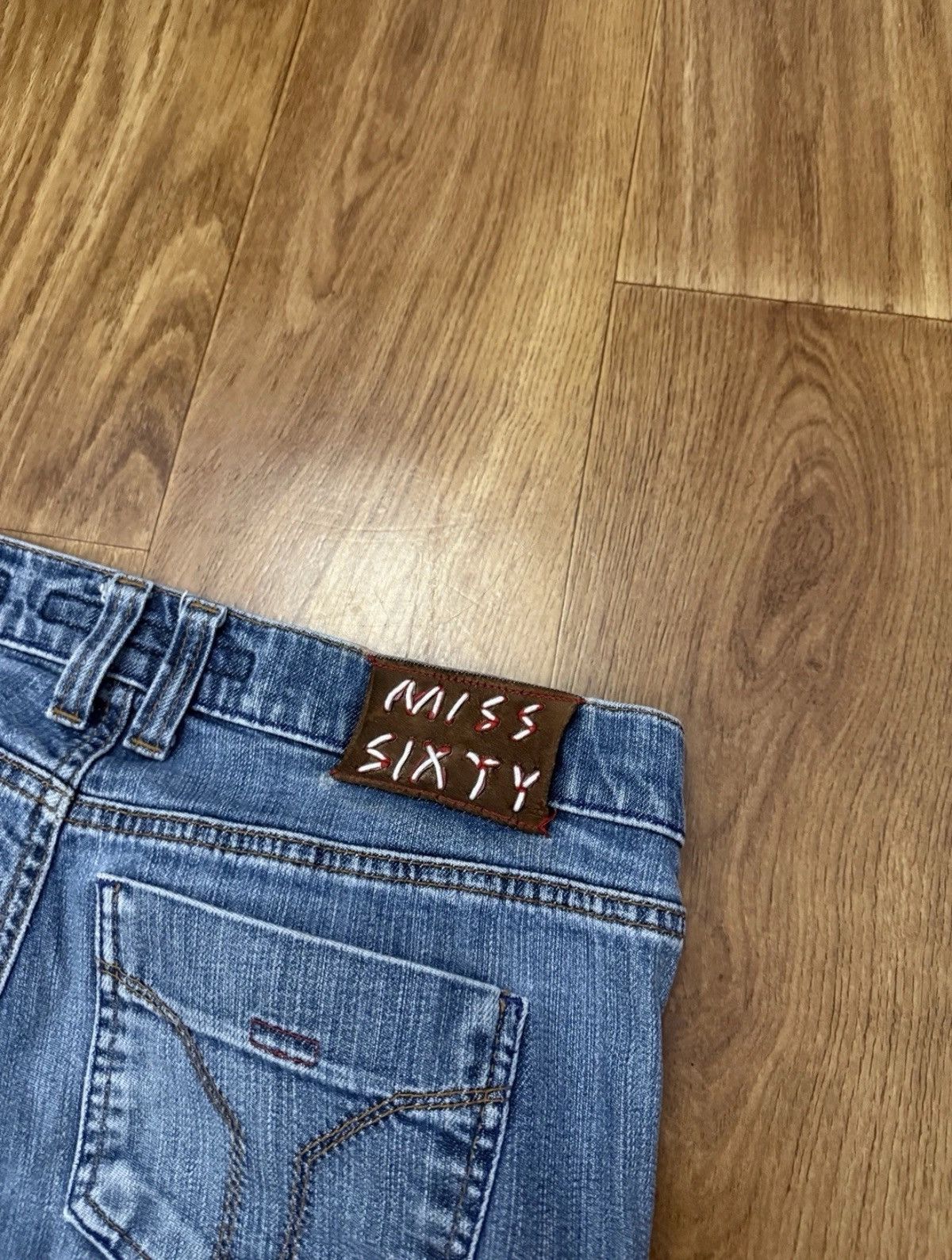 Miss Sixty Miss Sixty Extra Love Low Rise Flared Jeans Hysteric Type Size 32" / US 10 / IT 46 - 4 Thumbnail