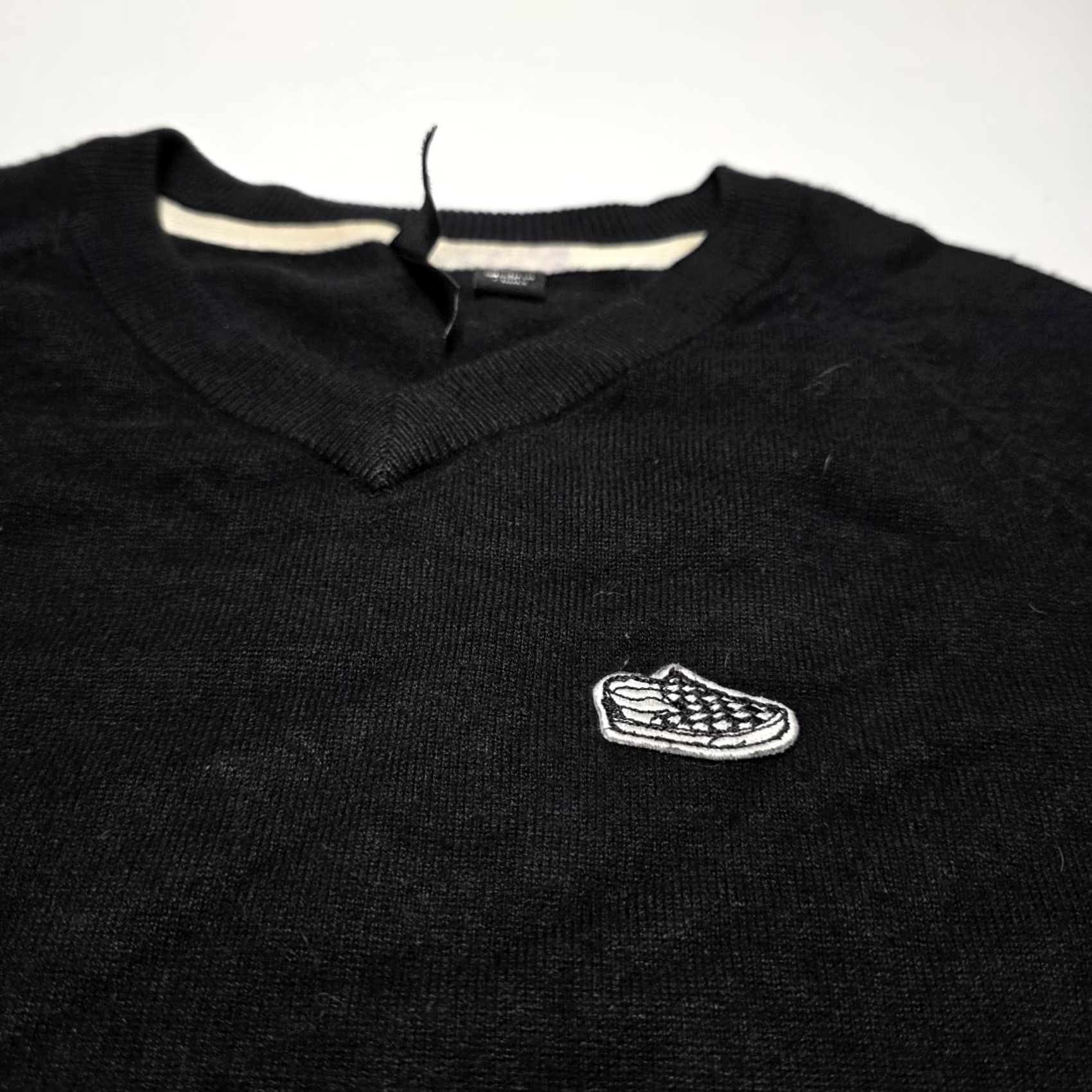 Vans VANS Sweatshirt V-Neck Women’s Pullover Black Size S Regular Knit Pullover Activewear Skateboarding Logo Bohemian Classic Size S / US 4 / IT 40 - 2 Thumbnail