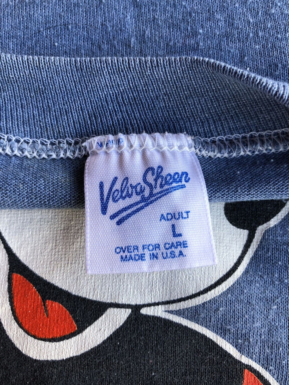 Mickey Mouse Vintage Mickey Mouse Velva Sheen Single Stitch Shirt Tee Size US L / EU 52-54 / 3 - 10 Thumbnail