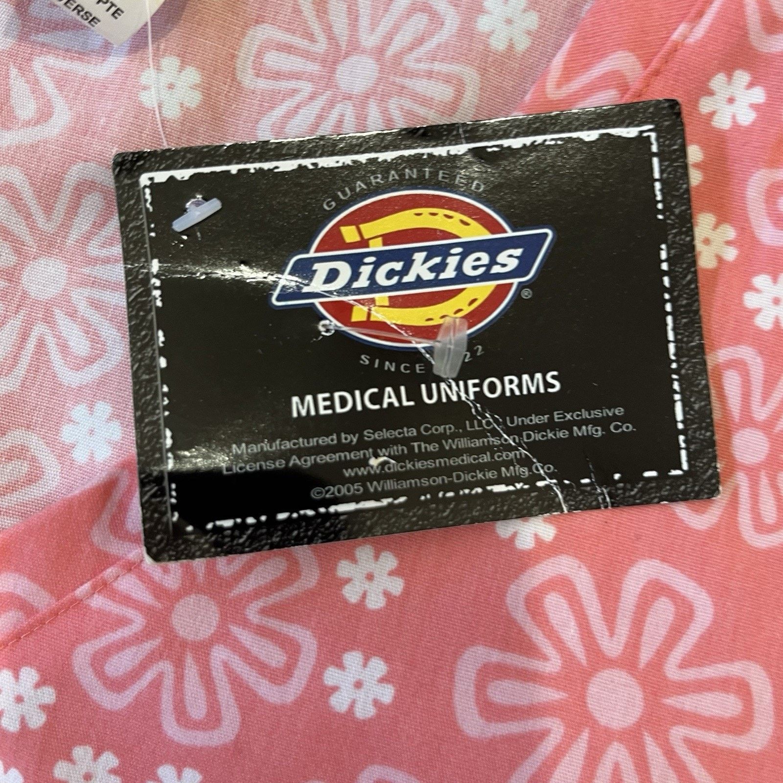 Dickies Dickies Scrub Top Womens 3XLarge Pink Floral Short Sleeve Size 3XL / US 20-22 - 5 Thumbnail