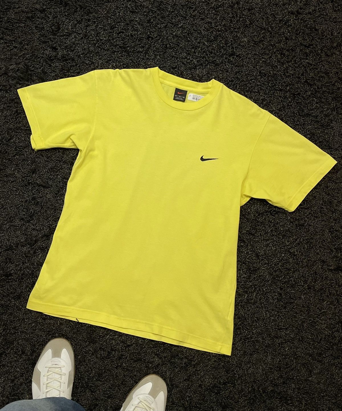 Nike × Vintage Vintage Nike Rare tee Made in Peru 90s Rare T-shirt Y2K Size US M / EU 48-50 / 2 - 6 Thumbnail