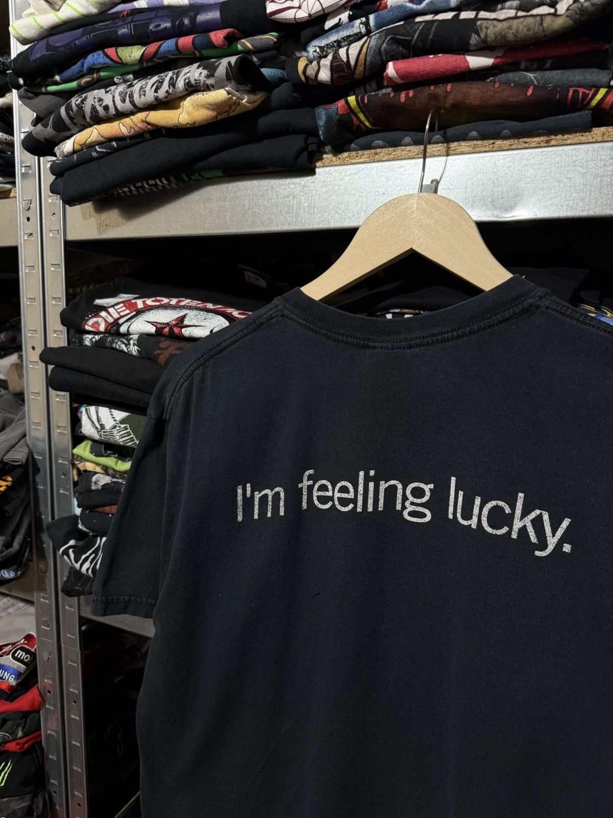 Vintage Vintage 2000s Google I'm Feeling Lucky Black T-shirt Size US L / EU 52-54 / 3 - 4 Thumbnail
