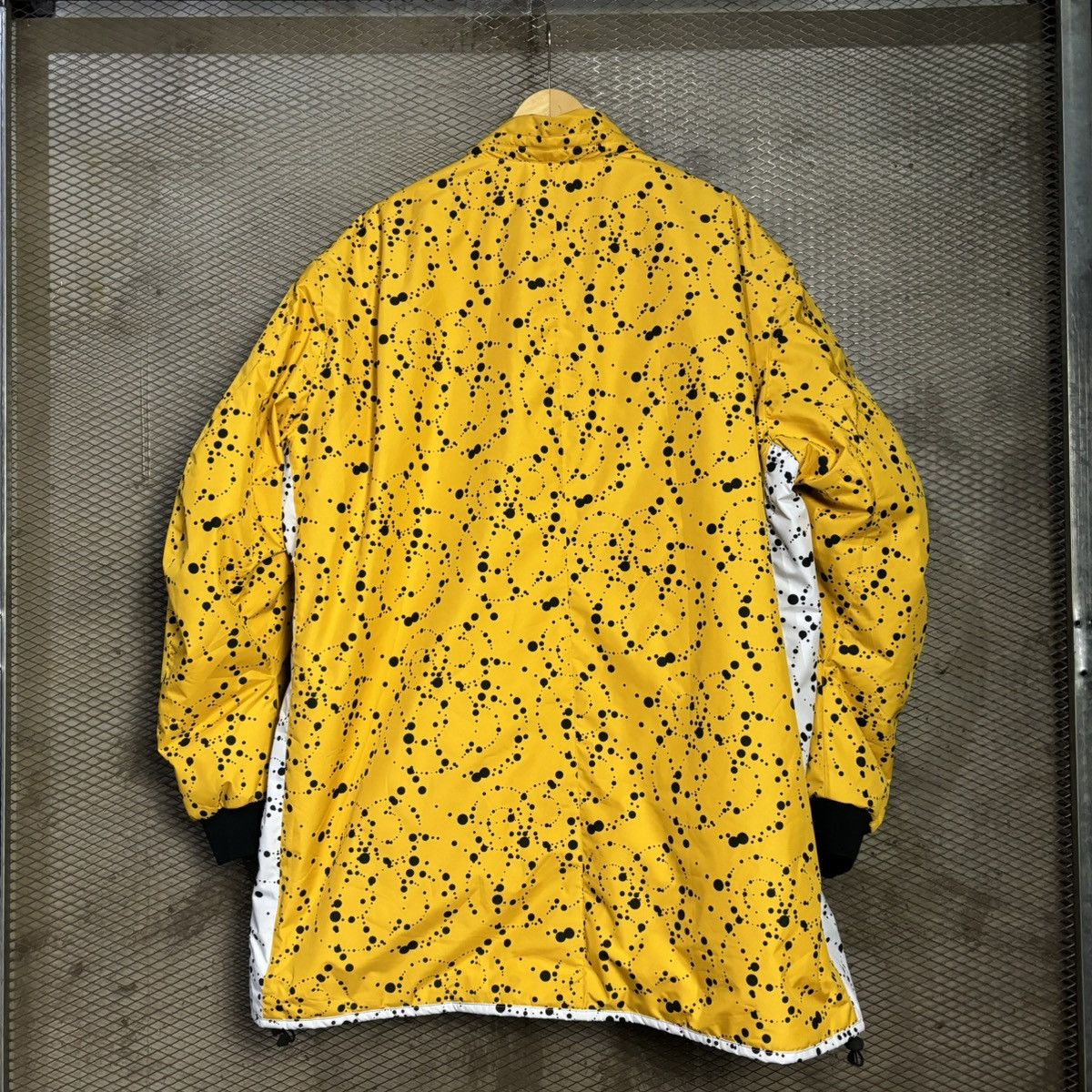 Nike ACG Nike ACG White and Yellow Errolson Hugh ACG Insulated Coat Size US XXL / EU 58 / 5 - 6 Thumbnail