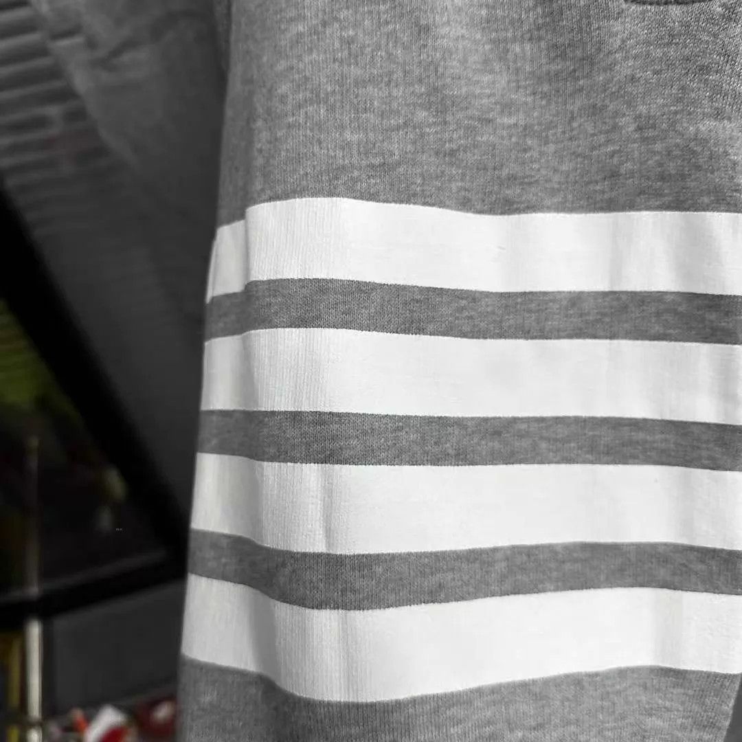 Thom Browne Thom Browne Gray Sweatpants Size 0 New Size 25" / US 0 / IT 36 - 4 Thumbnail
