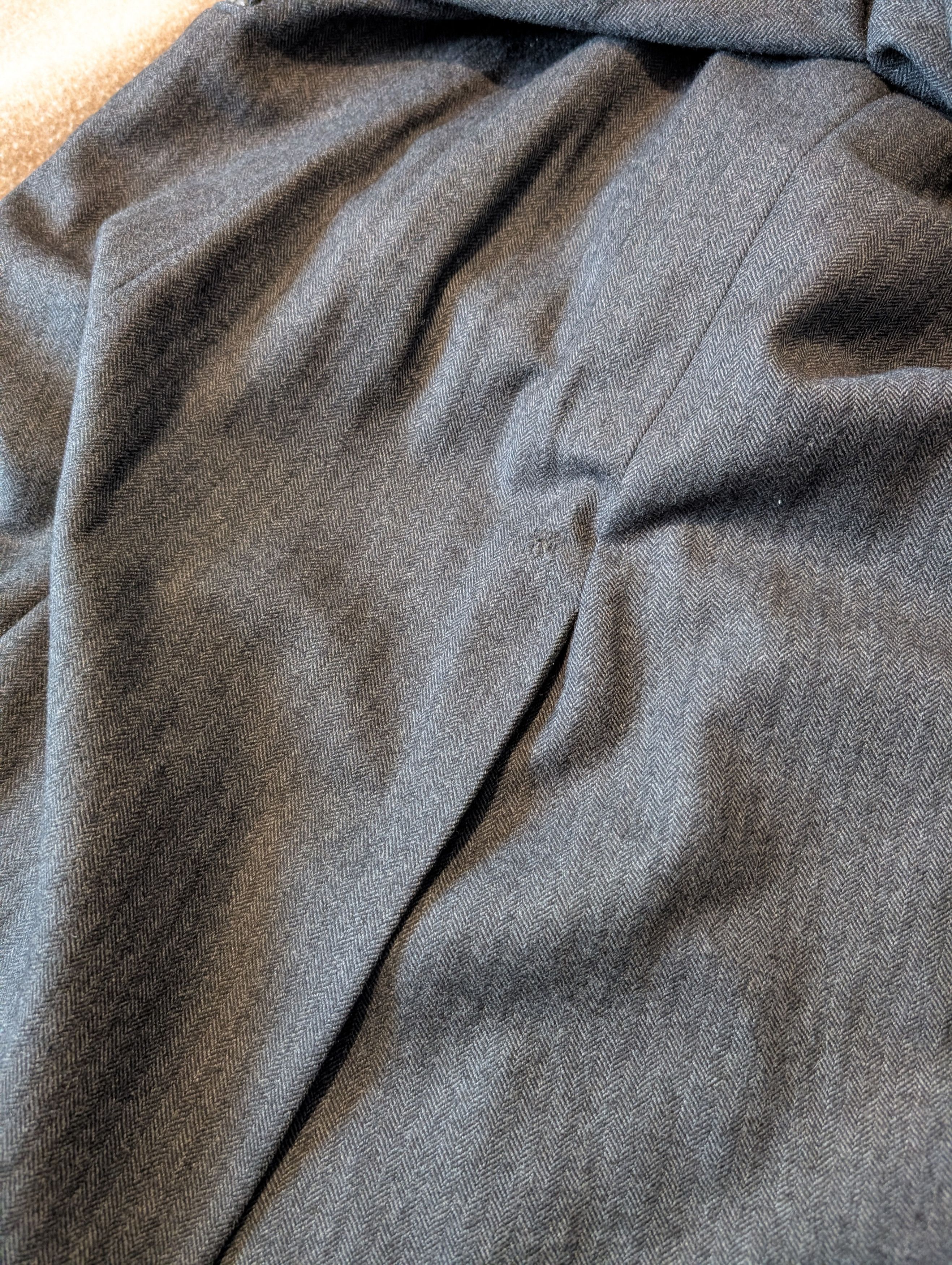 J. Press Charcoal Gray Herringbone Wool Overcoat USA 44 Size US L / EU 52-54 / 3 - 10 Thumbnail