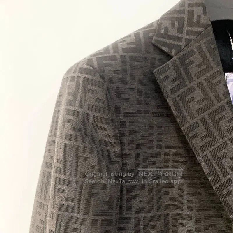 Fendi fendi monogram blazer jacket size 46. Size US S / EU 44-46 / 1 - 5 Thumbnail