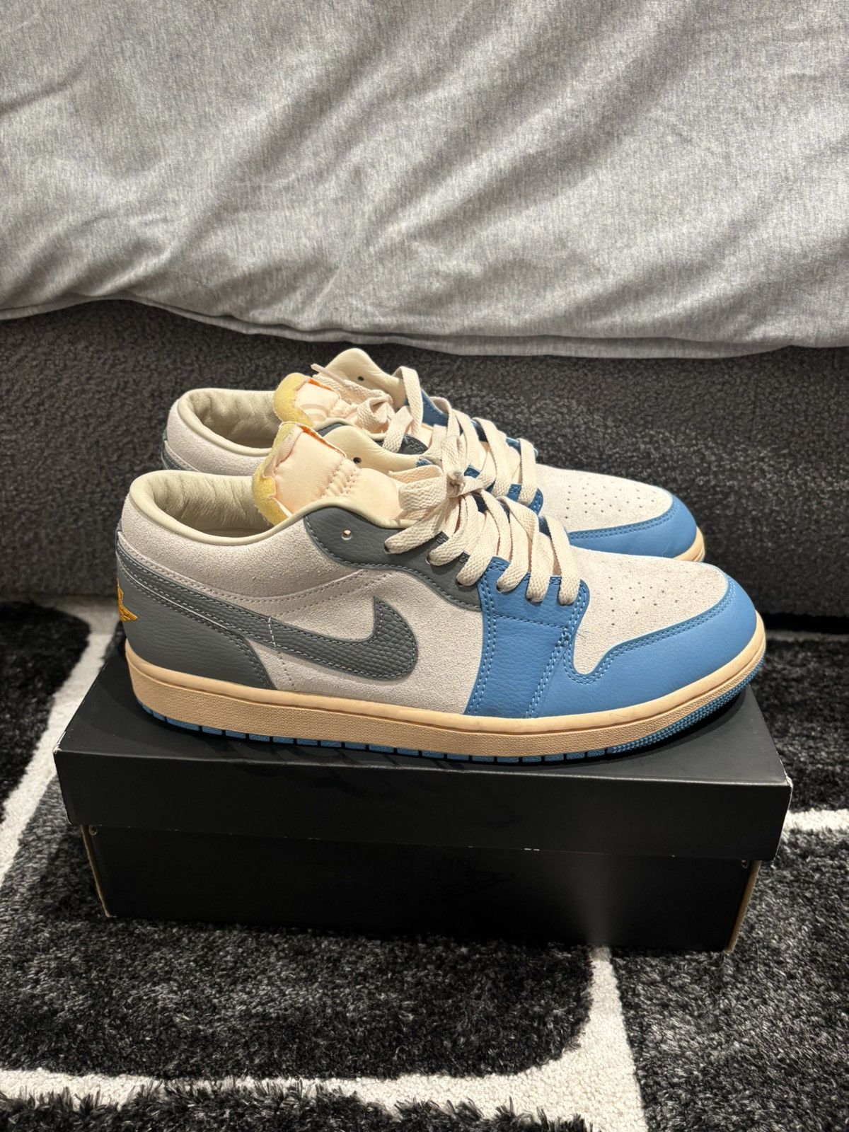 Jordan Brand × Nike Jordan 1 Tokyo 98 Size US 10.5 / EU 43-44 - 1 Thumbnail