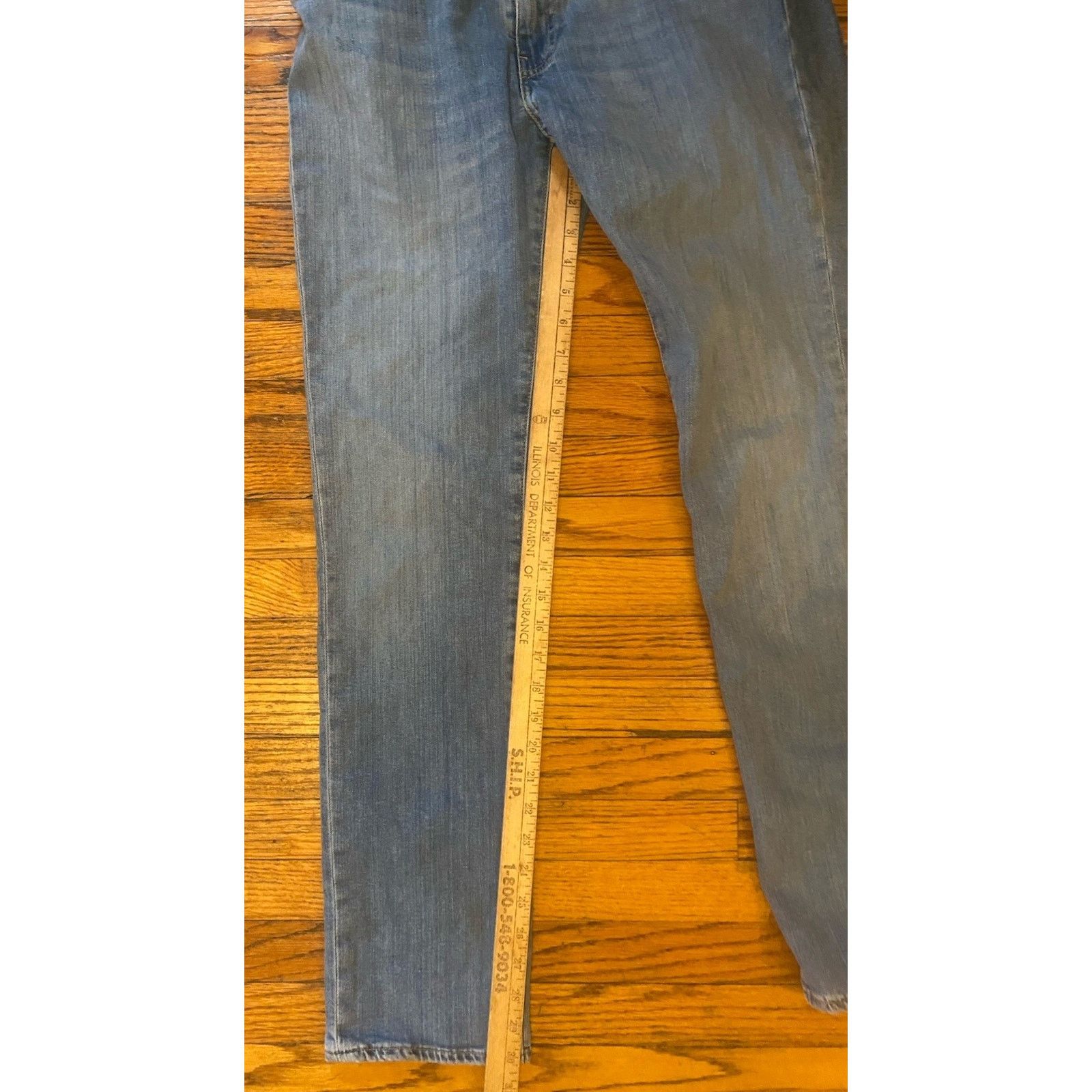 Levi's Levi’s Strauss Co Jeans Men’s 33 X 32 Size US 33 - 7 Thumbnail