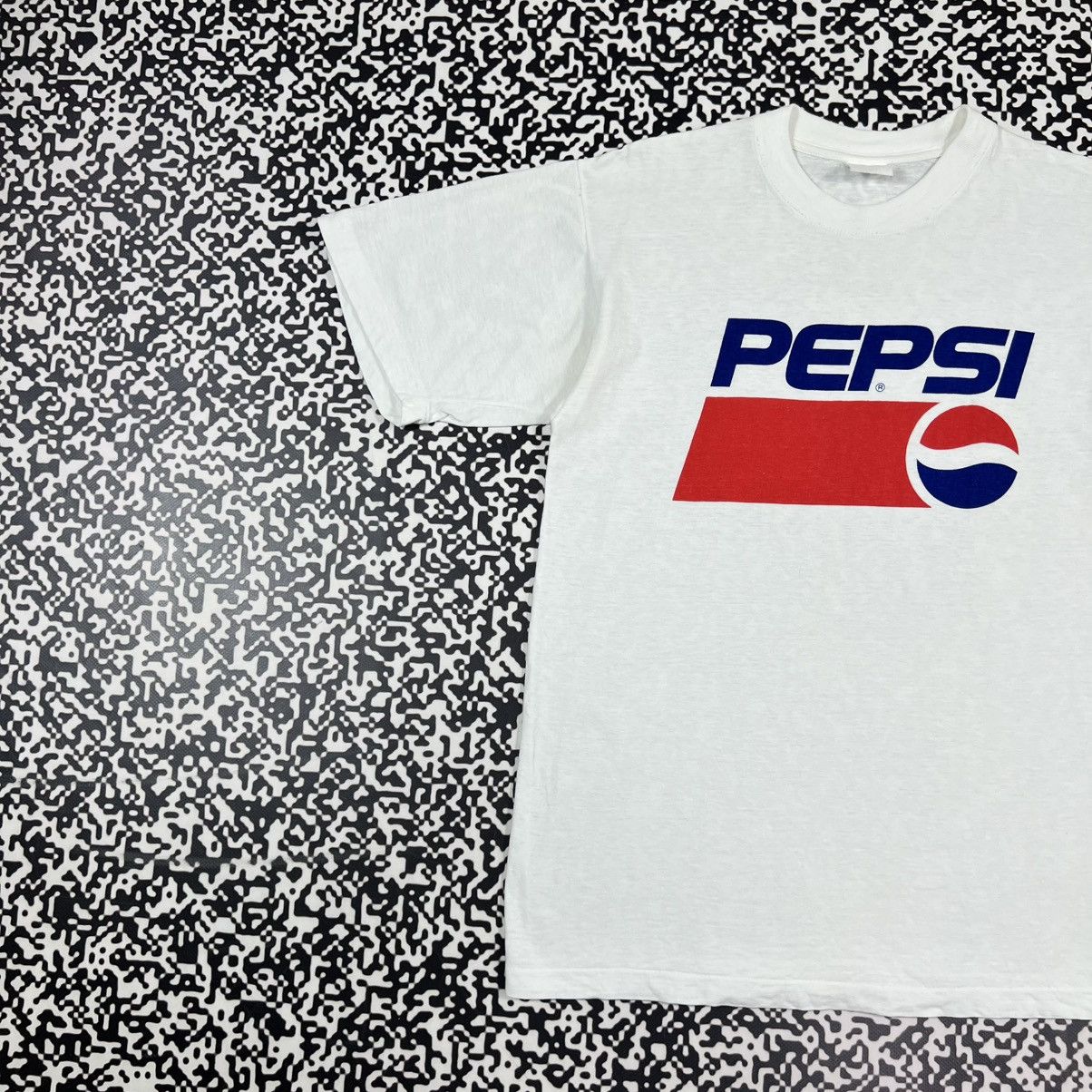 Pepsi Vintage 90s Pepsi Singe Stitch Big Logo Retro Style T-shirt Size US M / EU 48-50 / 2 - 2 Thumbnail