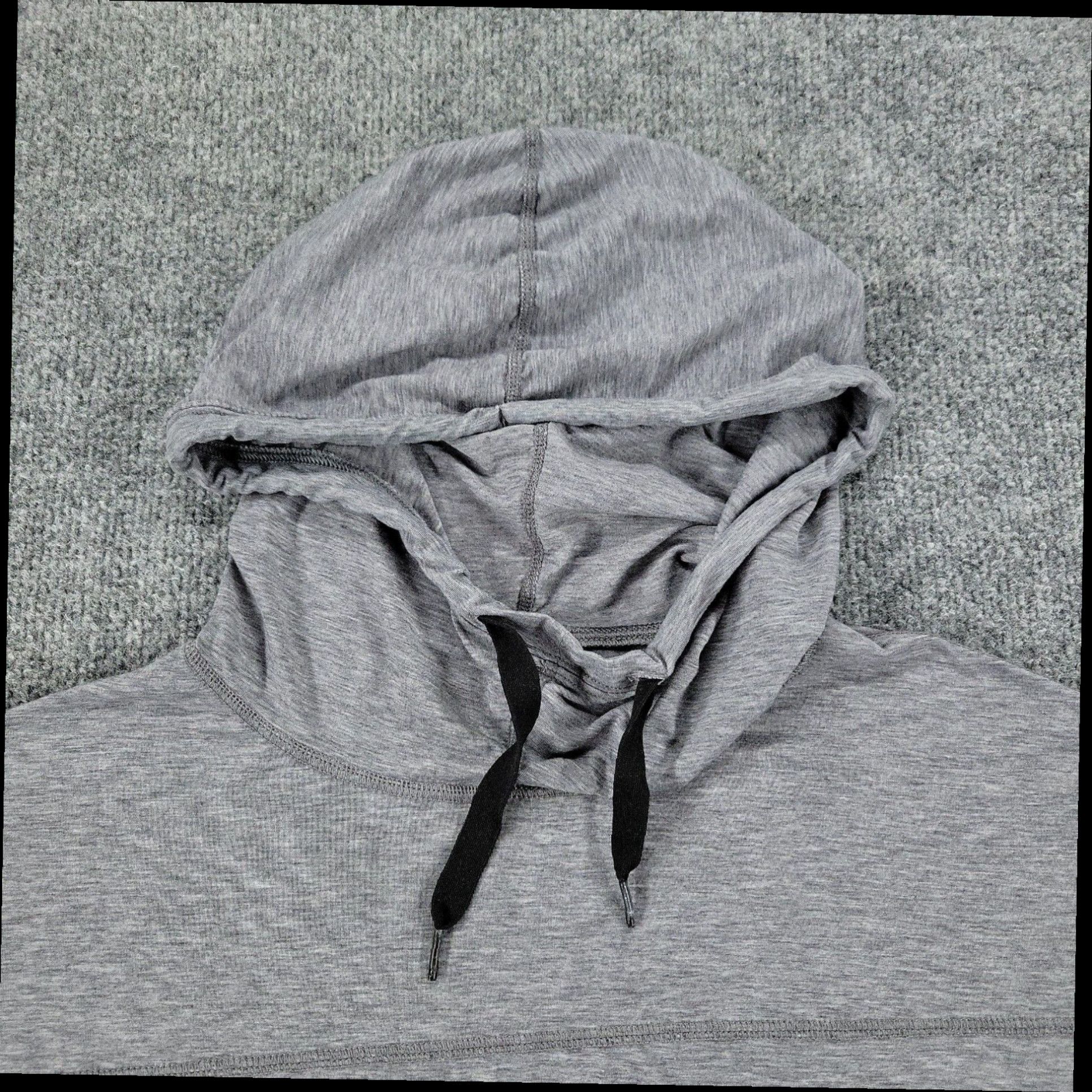 Vintage GapFit Women s Breathe Crop Pullover Hoodie Long Sleeve Gray Top for XS Sizes Grailed