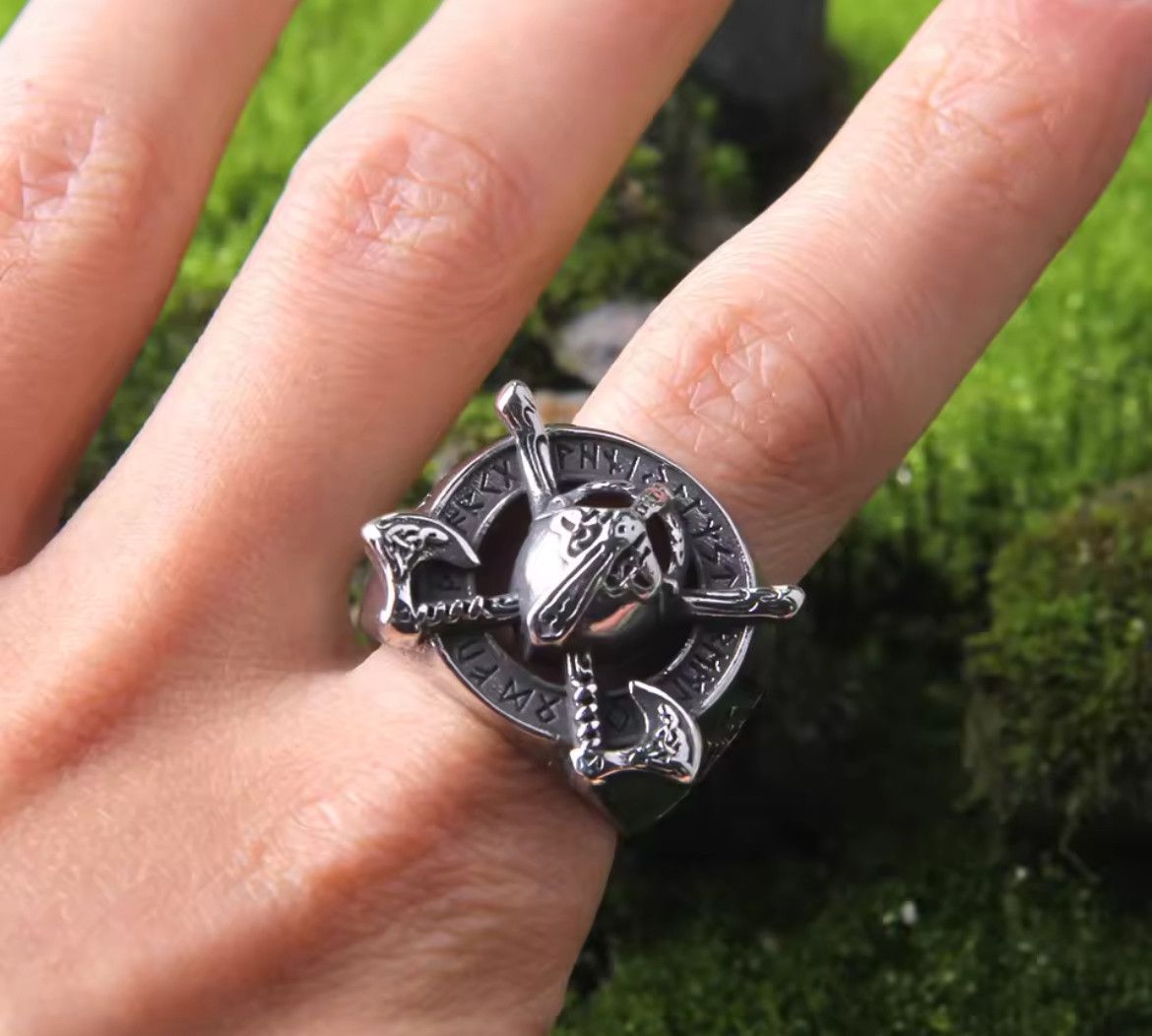 Vintage Vntg Warrior Axe and Shield Ring (size 7-13) Size ONE SIZE - 1 Thumbnail