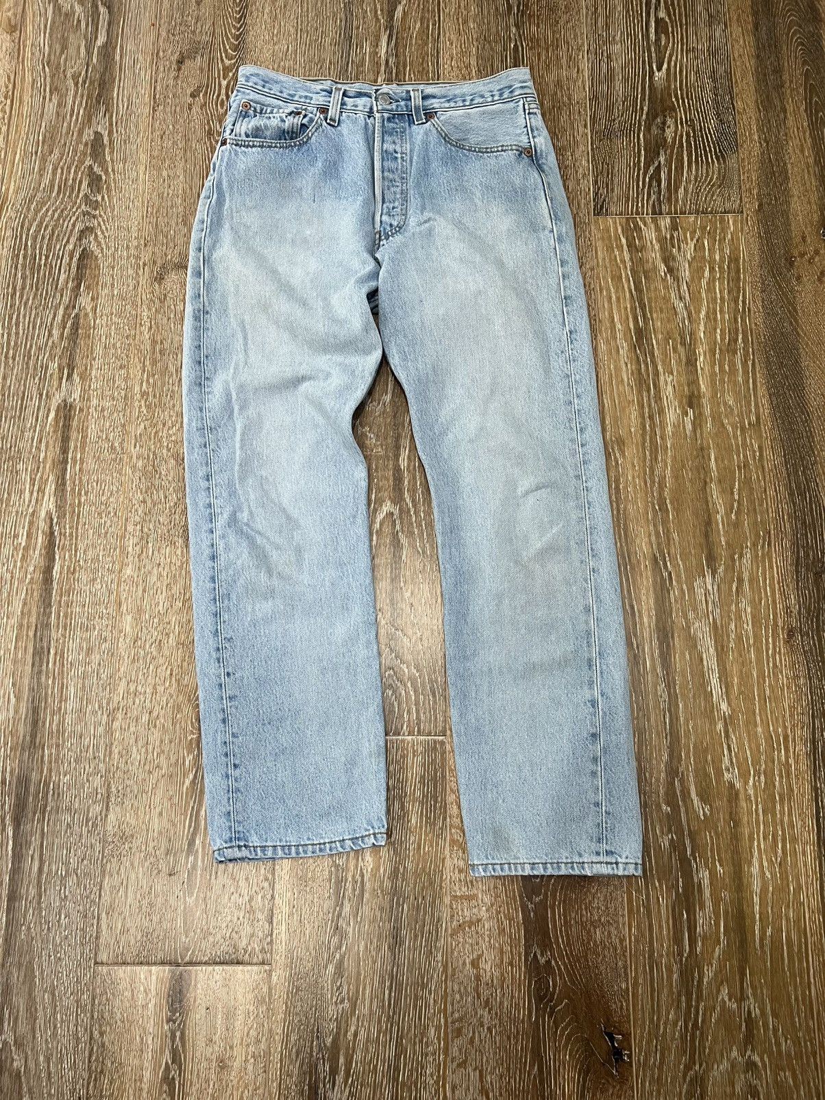 Vintage levis 501 made in usa button fly jeans
