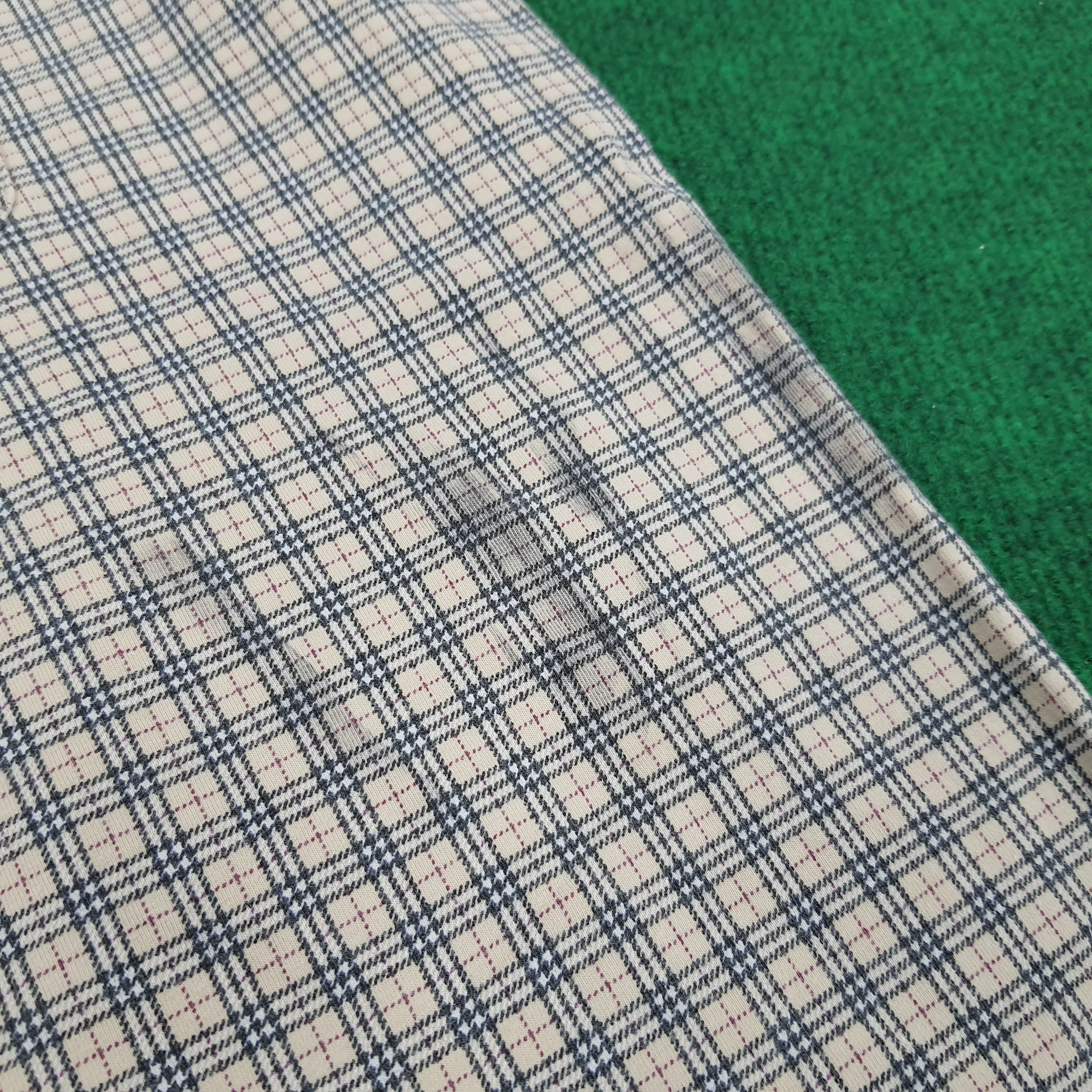 Burberry × Vintage Vintage Burberry London Pocket T-shirt Size US L / EU 52-54 / 3 - 8 Thumbnail