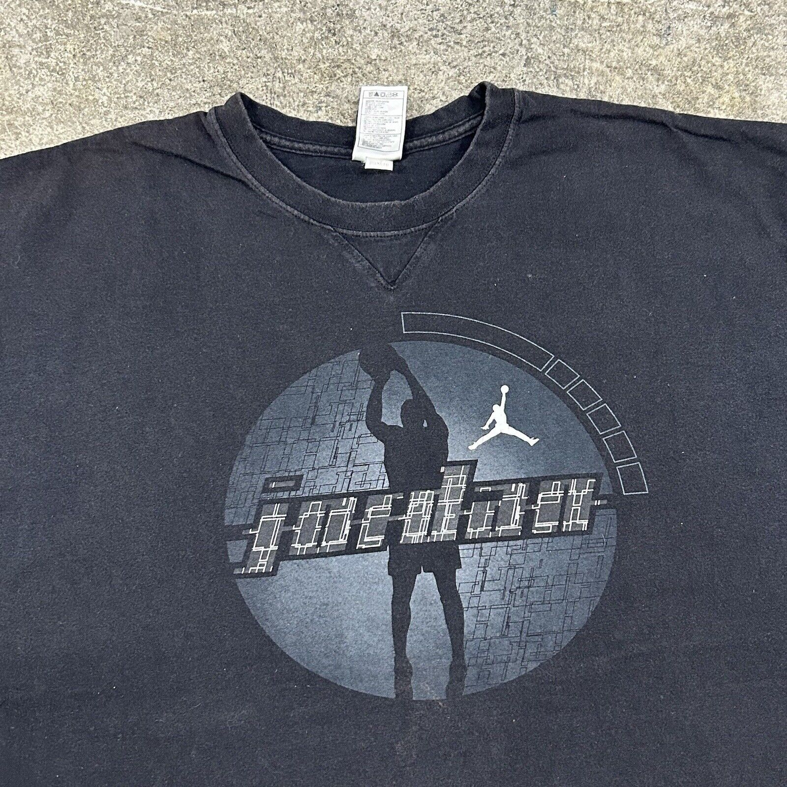 Jordan Brand Vintage y2k Jordan Jump Shot NBA Black T Shirt X-Large XL Size US XL / EU 56 / 4 - 2 Thumbnail
