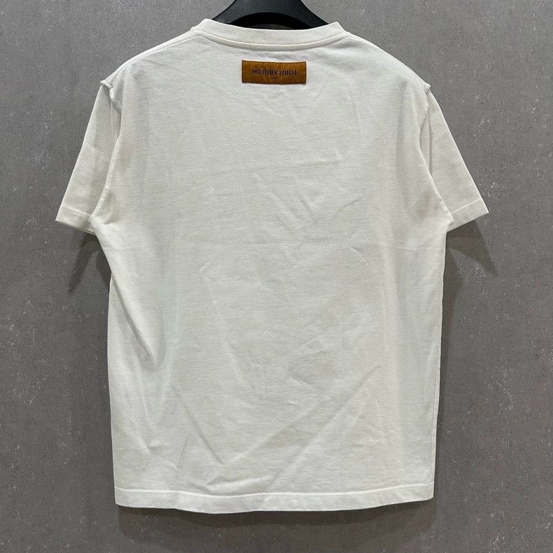 Louis Vuitton Louis Vuitton White logo pendant printed cotton crewneck s Size US M / EU 48-50 / 2 - 2 Thumbnail