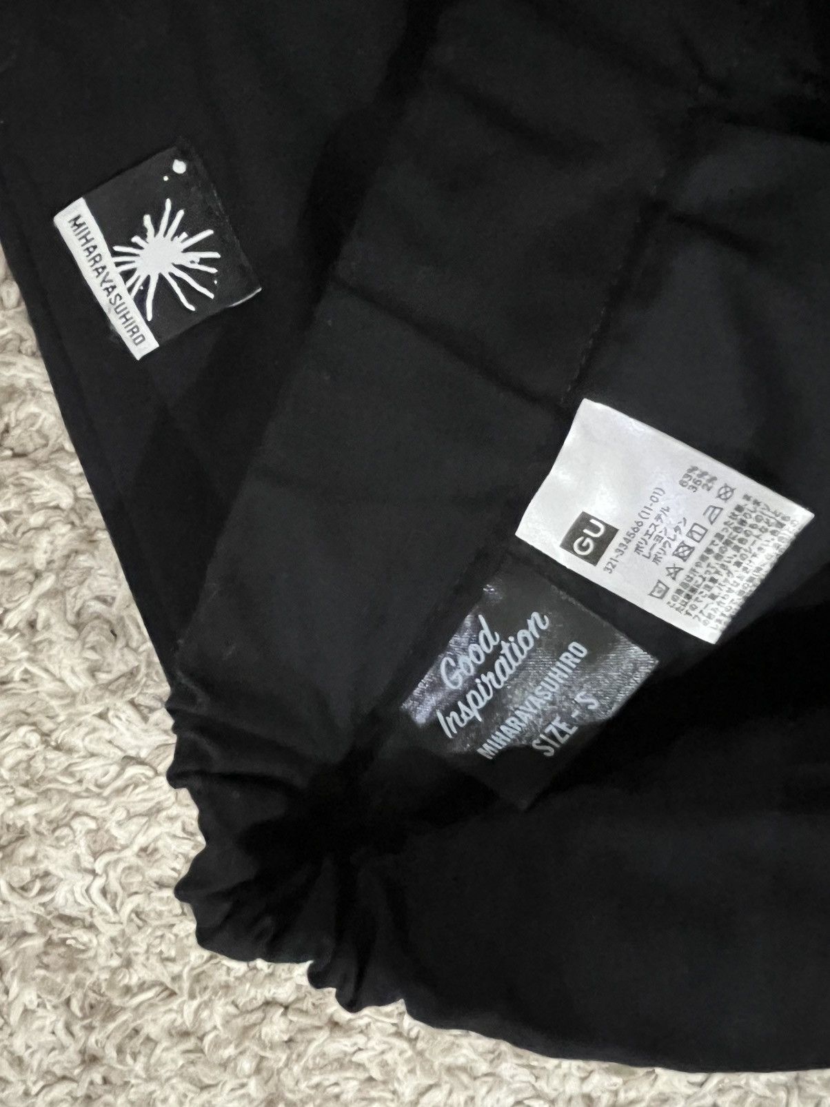 GU × Maison MIHARA YASUHIRO MIHARAYASUHIRO X GU BLACK WIDE BAGGY PANTS Size US 29 - 3 Thumbnail