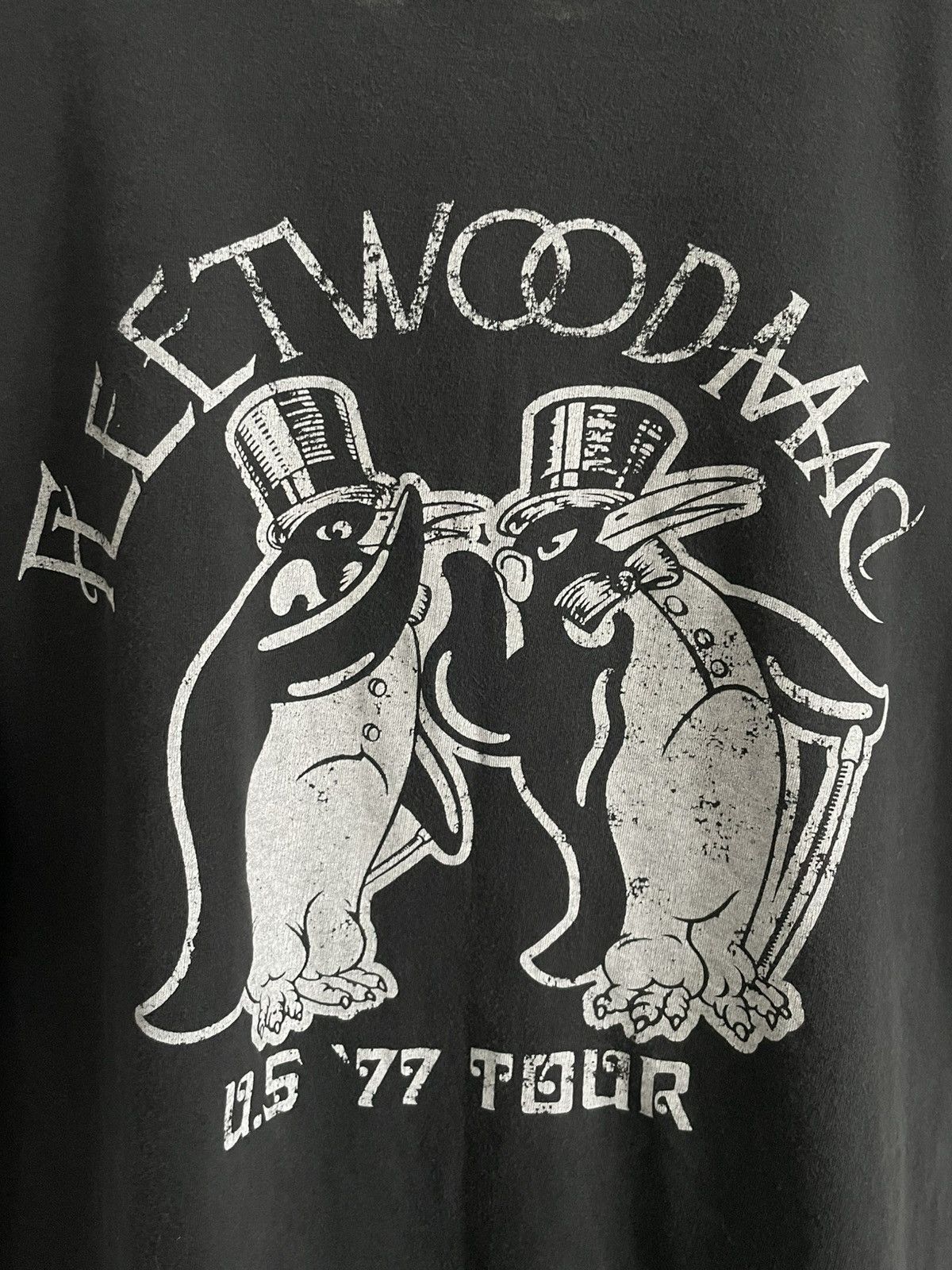Band Tees Vintage Fleetwood Mac 1977 Tour Band T-Shirt RARE Size US L / EU 52-54 / 3 - 6 Thumbnail