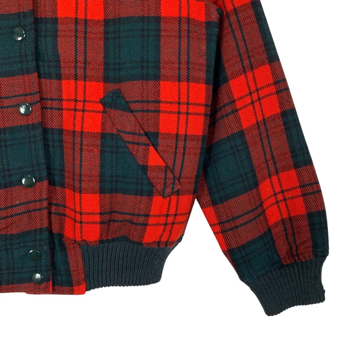 If Six Was Nine Vintage 90s Bobbie Brooks plaid bomber jacket Red Tartan Size US S / EU 44-46 / 1 - 5 Thumbnail