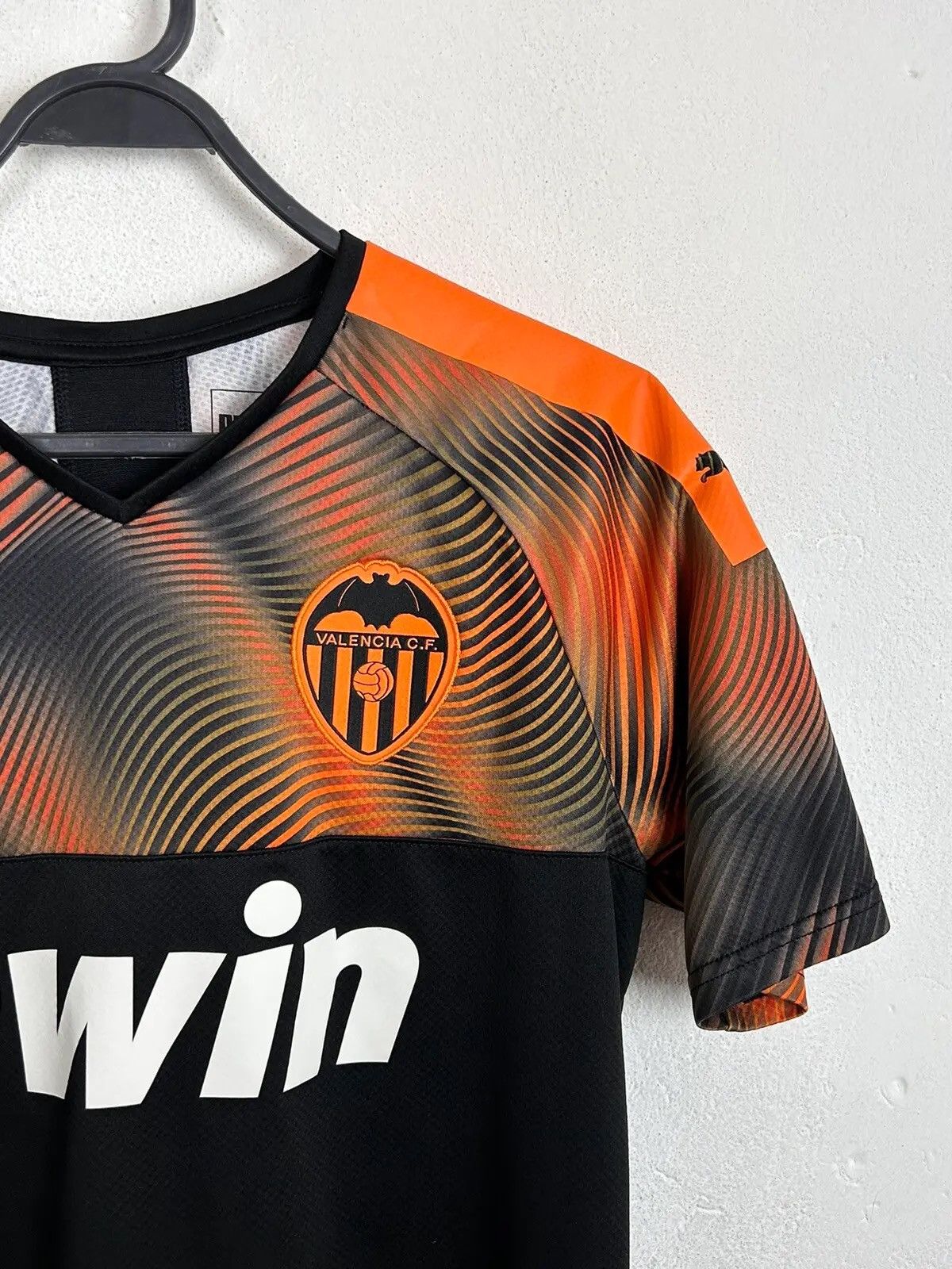 Puma Puma x Valencia FC 2019/20 Away Kit Soccer Jersey Size US M / EU 48-50 / 2 - 2 Thumbnail