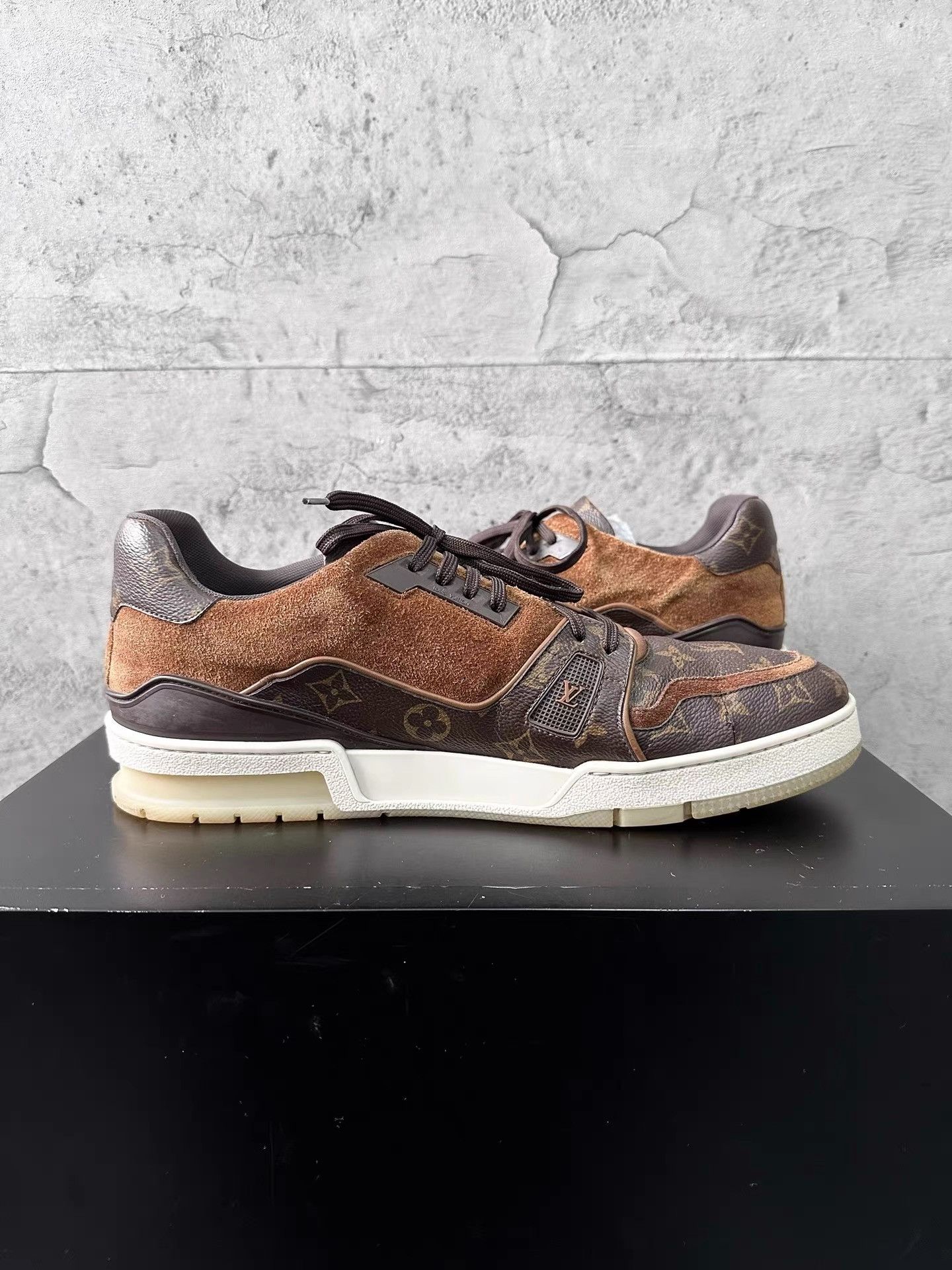 Louis Vuitton Louis Vuitton LV Trainer Monogram Brown K34 Size US 11 / EU 44 - 5 Thumbnail