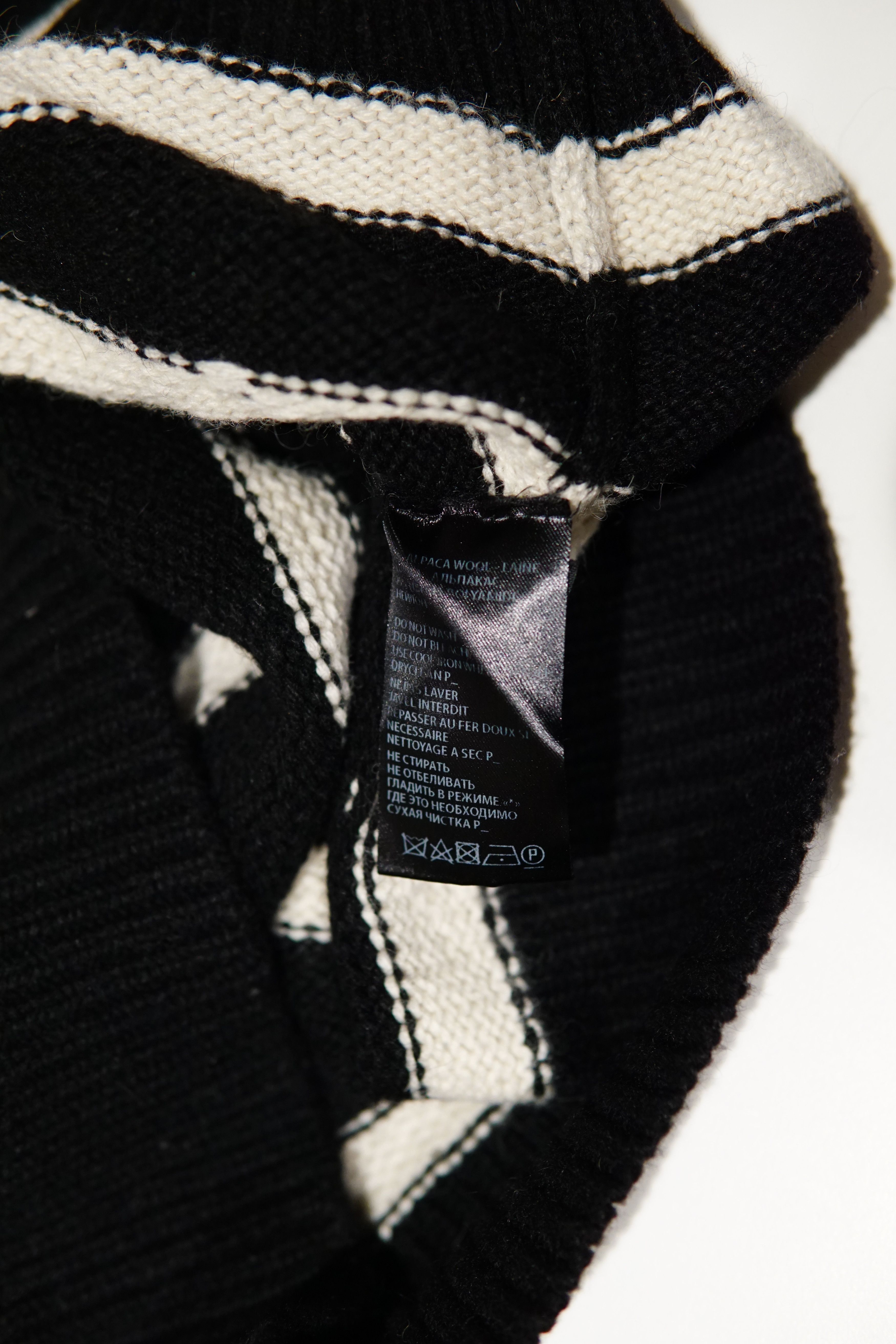 Ann Demeulemeester Striped Wool Knit Size US M / EU 48-50 / 2 - 5 Thumbnail