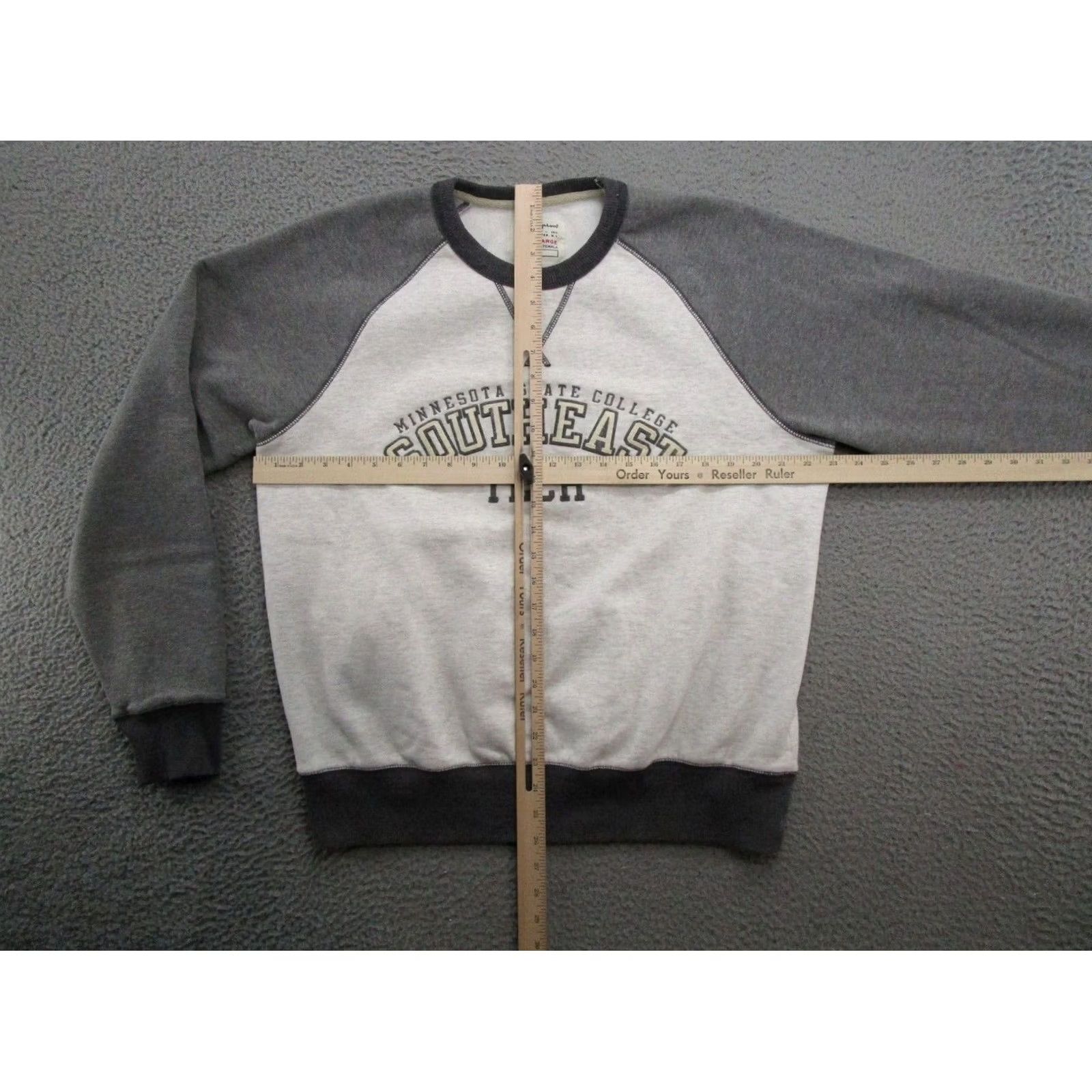 Champion Minnesota State College Southwest Tech Embroidered Sweatshirt Mens Size L Multicolor College Size US L / EU 52-54 / 3 - 5 Thumbnail