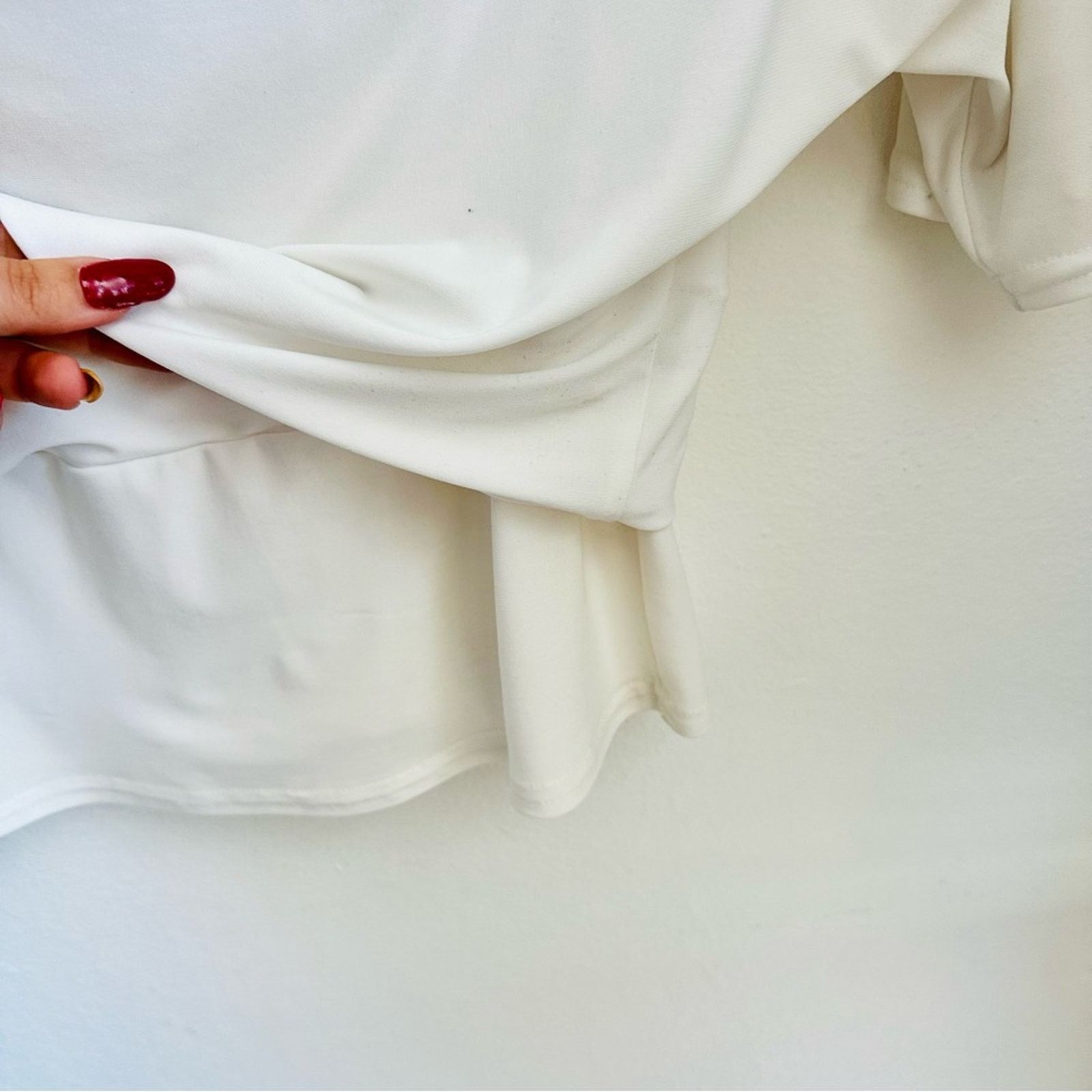 Joseph Ribkoff JOSEPH RIBKOFF White Ruche Cold Shoulder Blouse Shirt Top Size M / US 6-8 / IT 42-44 - 5 Thumbnail