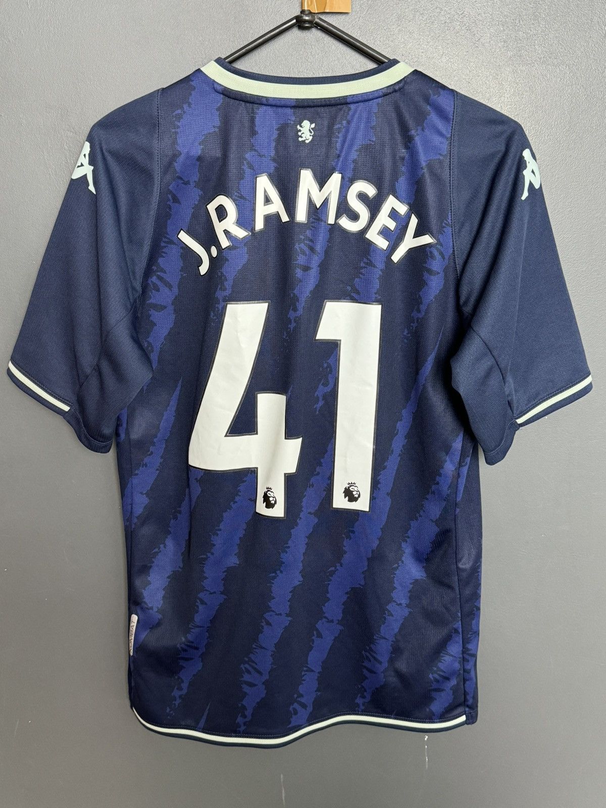 Kappa Aston Villa 21/22 Third J. Ramsey Football Jersey Size US M / EU 48-50 / 2 - 1 Thumbnail