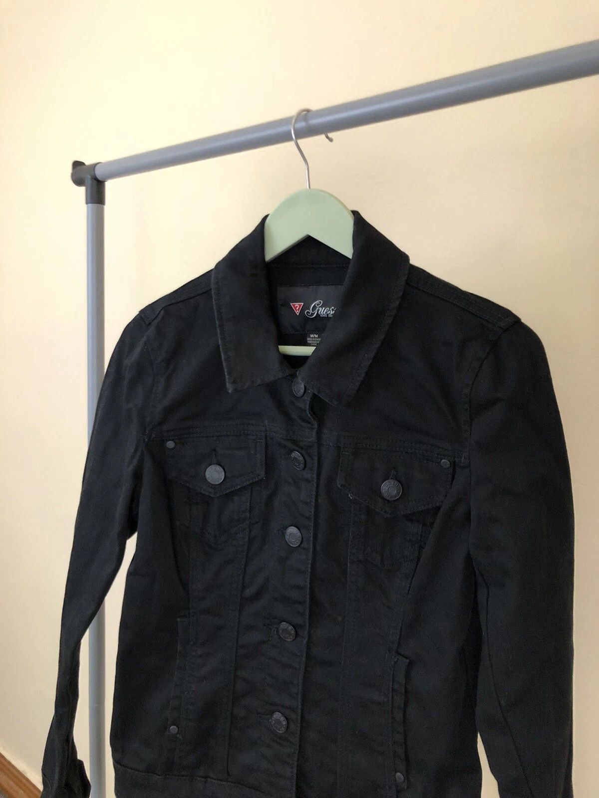 Guess Guess Denim Jacket Womens Size M Black Button Vintage Size M / US 6-8 / IT 42-44 - 3 Thumbnail