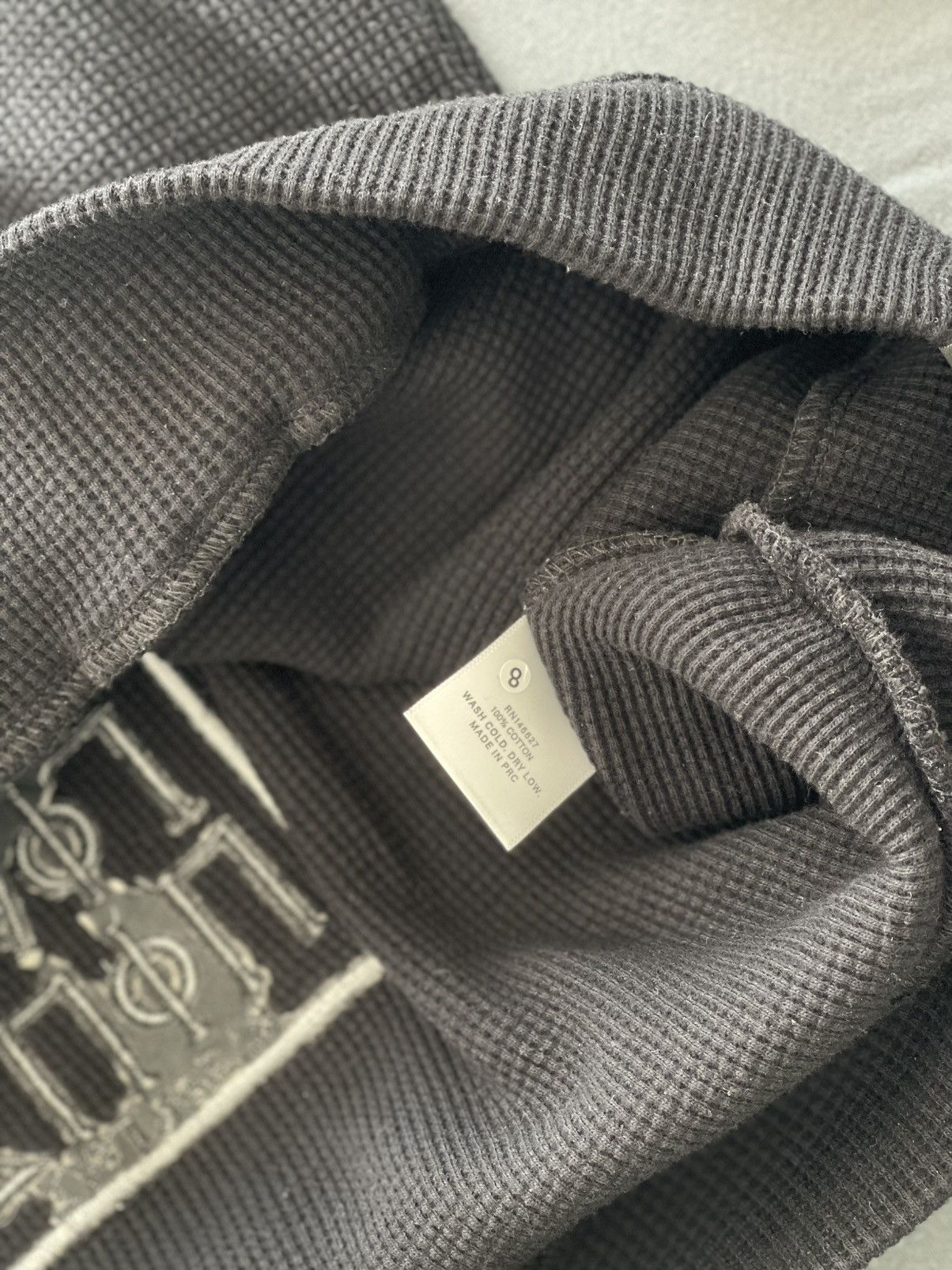 G59 Records G59 PATCHED HENLEY (BLACK) Size US L / EU 52-54 / 3 - 6 Thumbnail