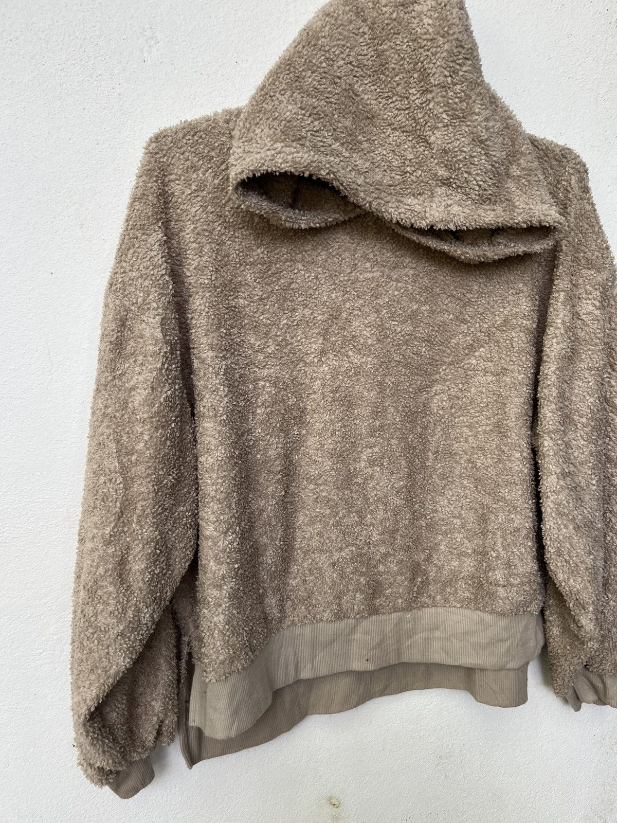 GU 💥💥Whirlwind Boxy Cut Hoodie Faux Fur Size M / US 6-8 / IT 42-44 - 2 Thumbnail