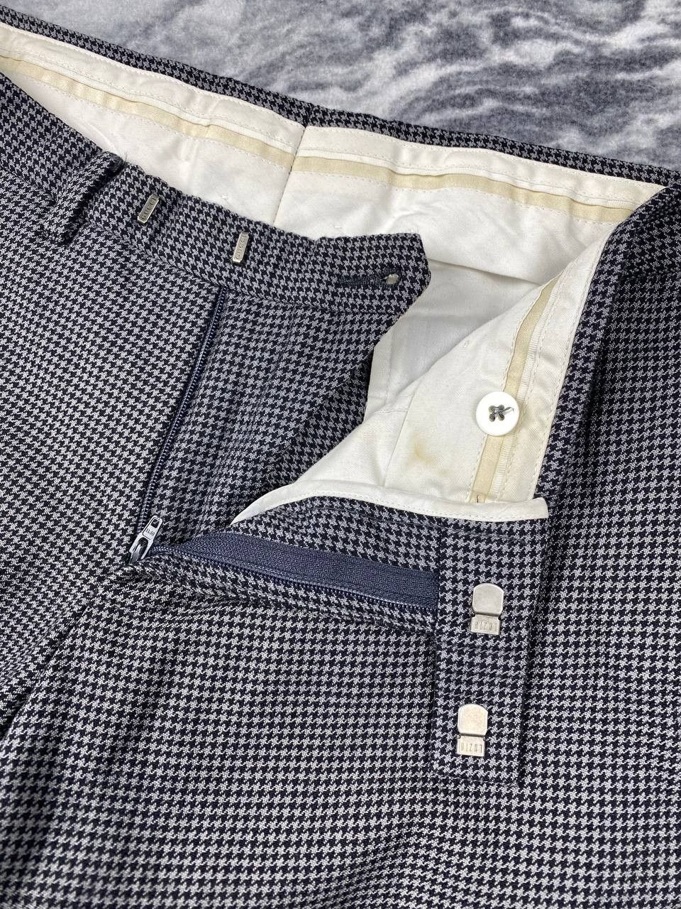 Gucci Gucci Wool Dress Pants Size US 33 - 4 Thumbnail